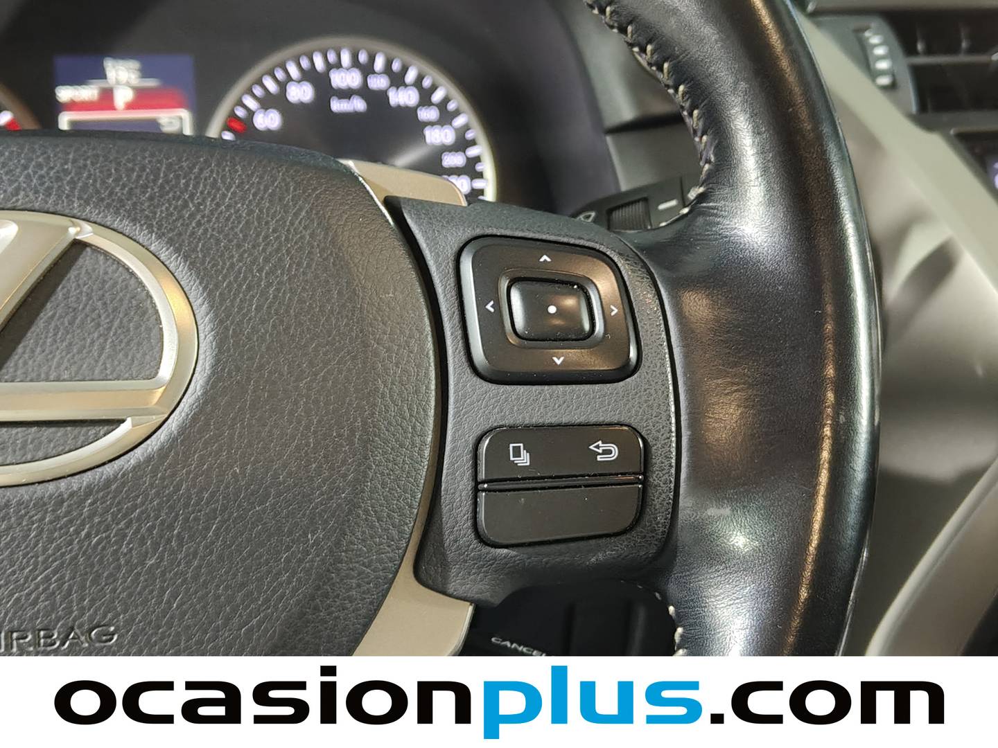 Foto Lexus NX Lexus NX 300h Corporate 2WD + Navibox (197 CV)