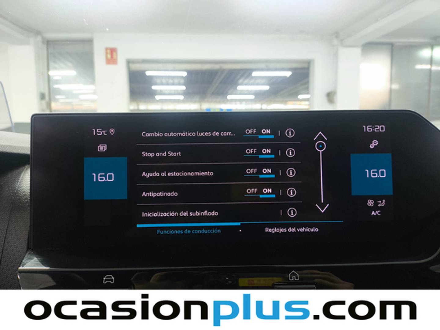 Foto Citroën C4 Citroen C4 BlueHDi 130 S&S Shine EAT8 (130 CV)