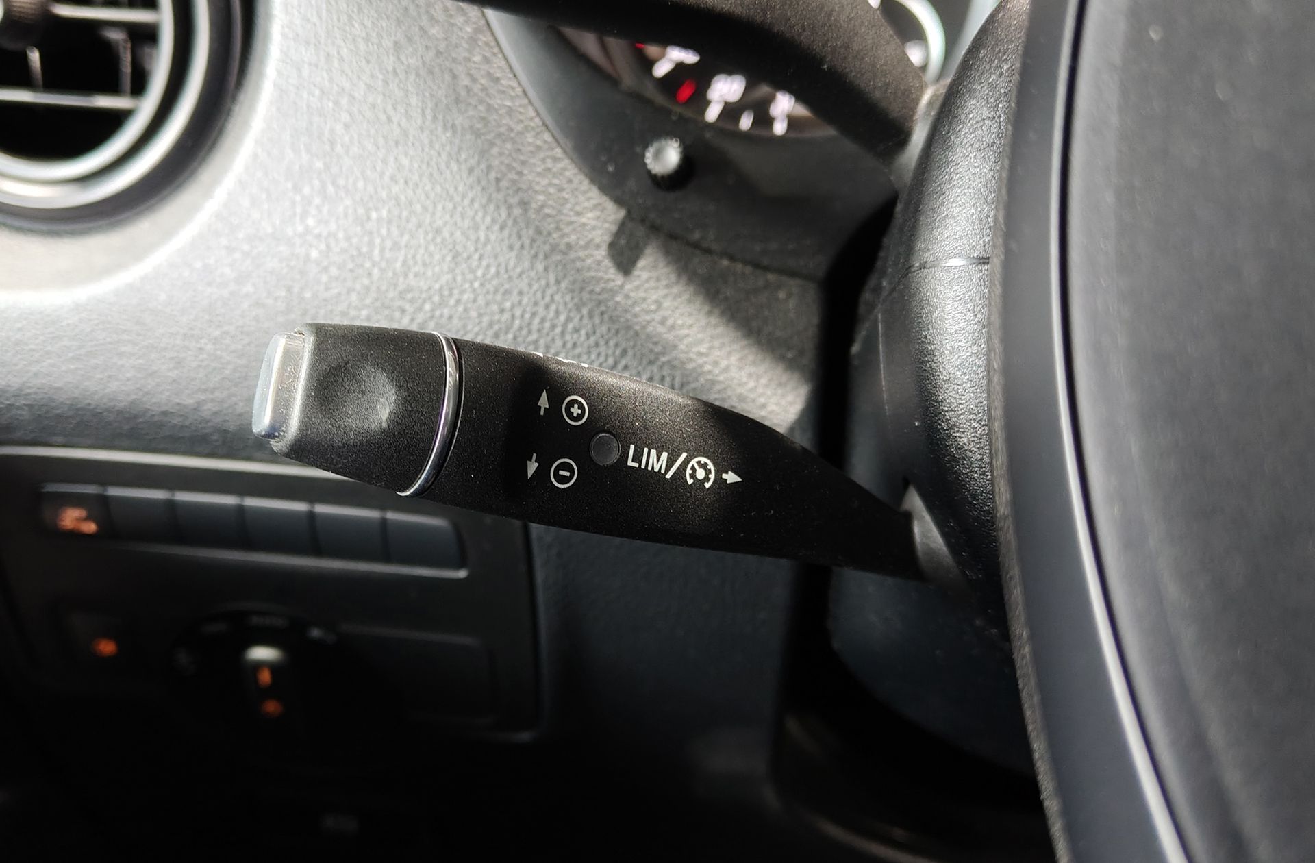 Mercedes-Benz Vito Combi 116 CDI Tourer Pro Larga - foto 26
