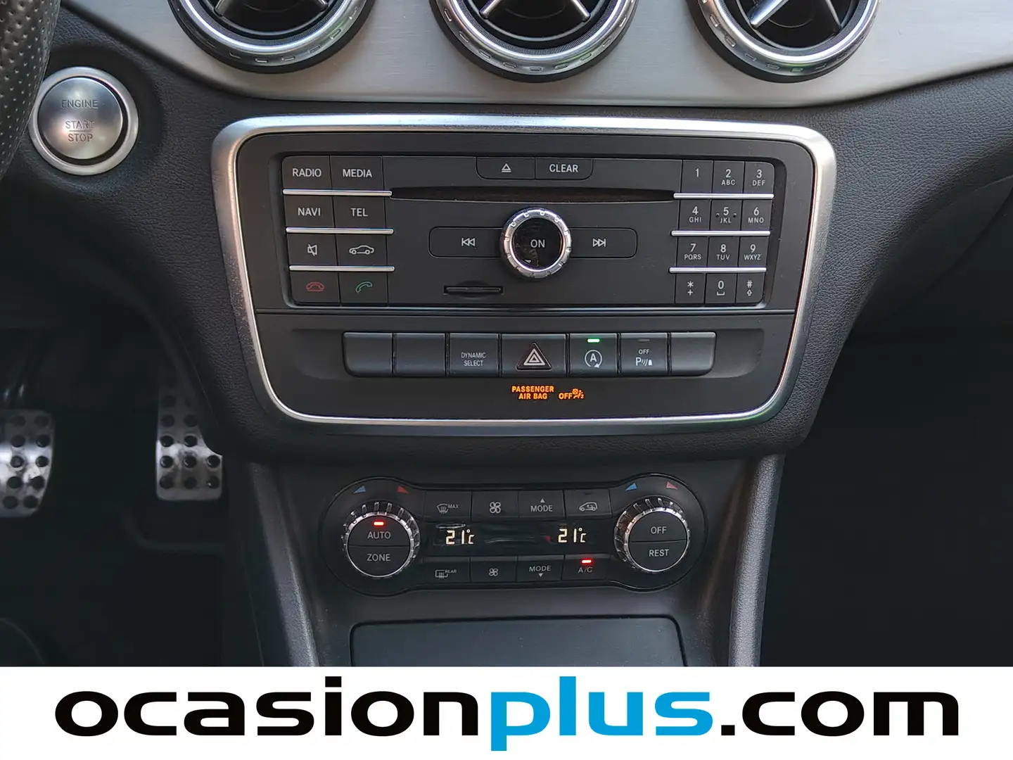 Foto Mercedes GLA Mercedes-Benz GLA 200 d AMG Line (136 CV)