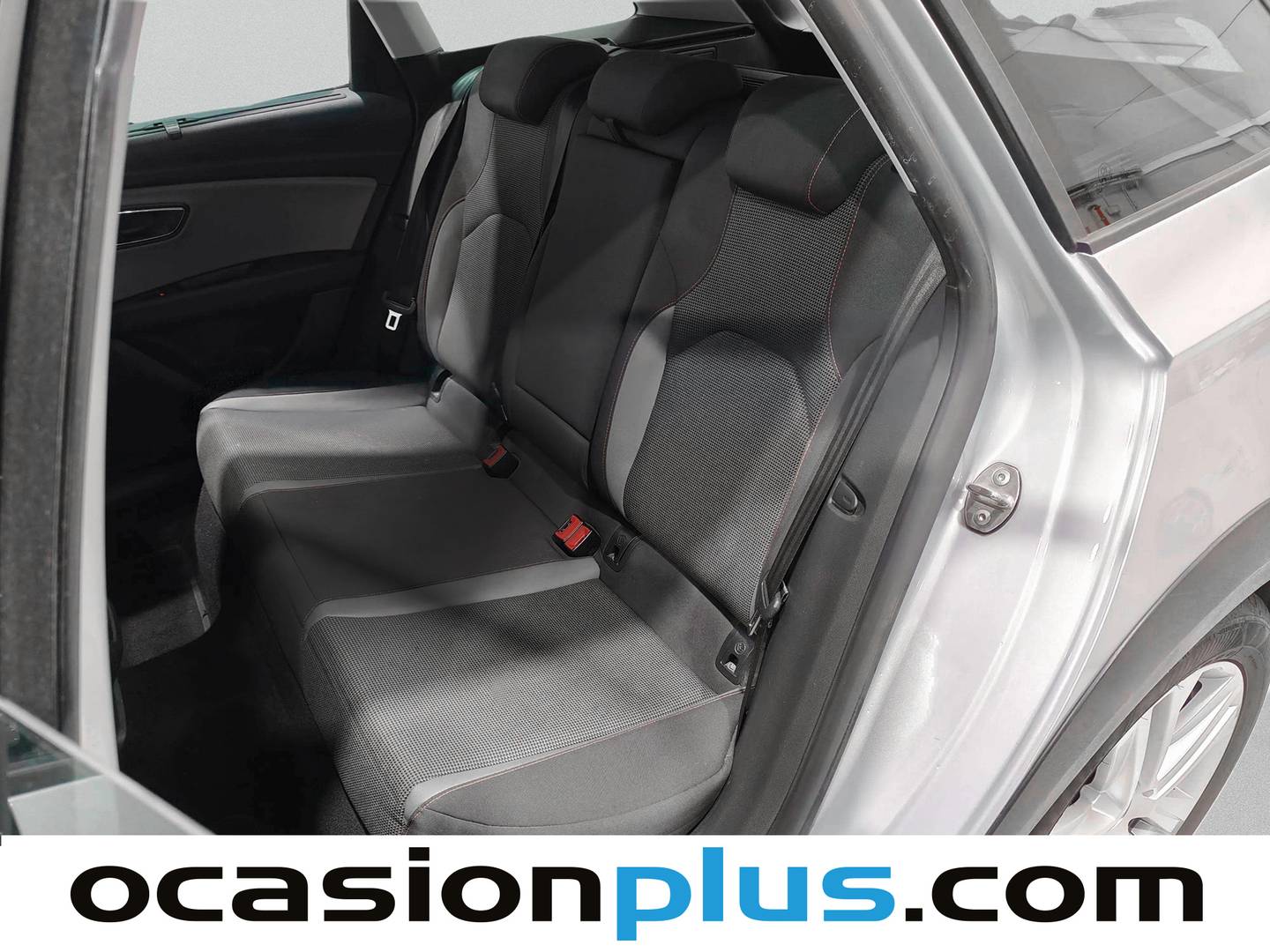 Foto asientos traseros Seat León Seat León ST ST 1.4 TSI S&S X-perience (125 CV)