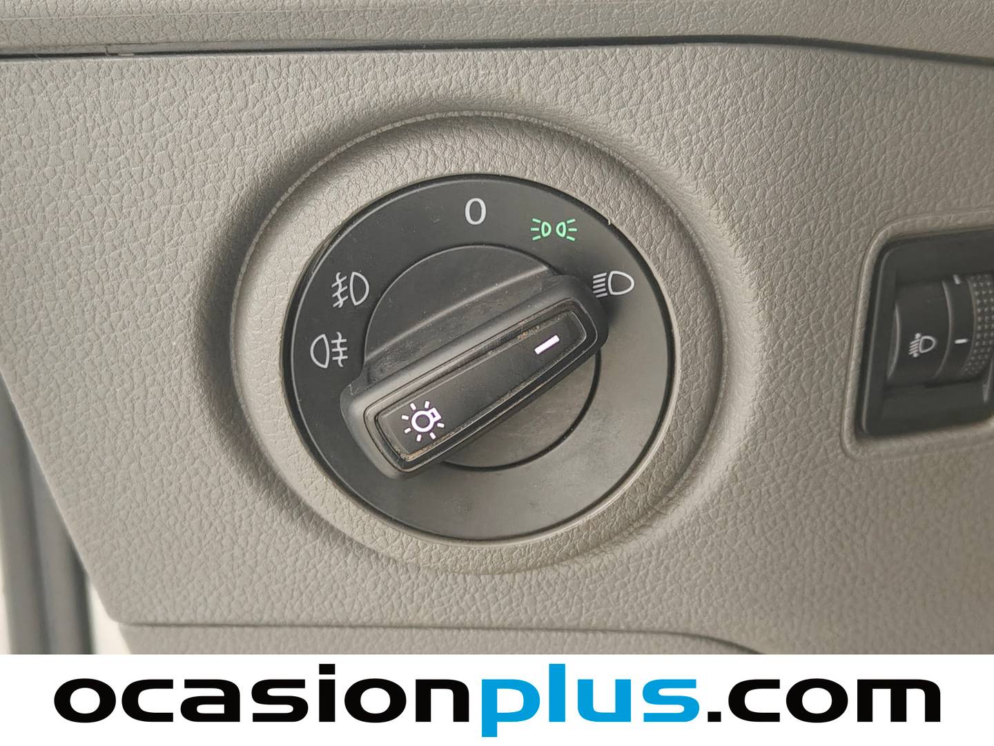 Volkswagen Crafter Volkswagen Crafter Furgon Furgon Batalla Media TN 2.0 TDI (102 CV) 3.500 de ocasión