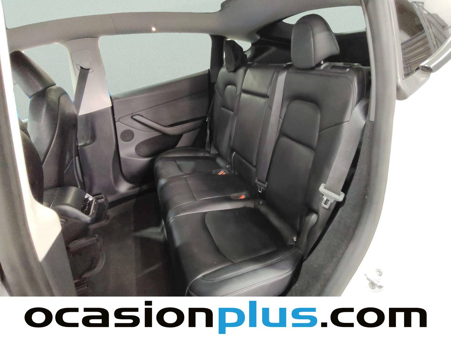 Foto asientos traseros Tesla Model Y Tesla Model Y Gran Autonomía 4WD (514 CV)