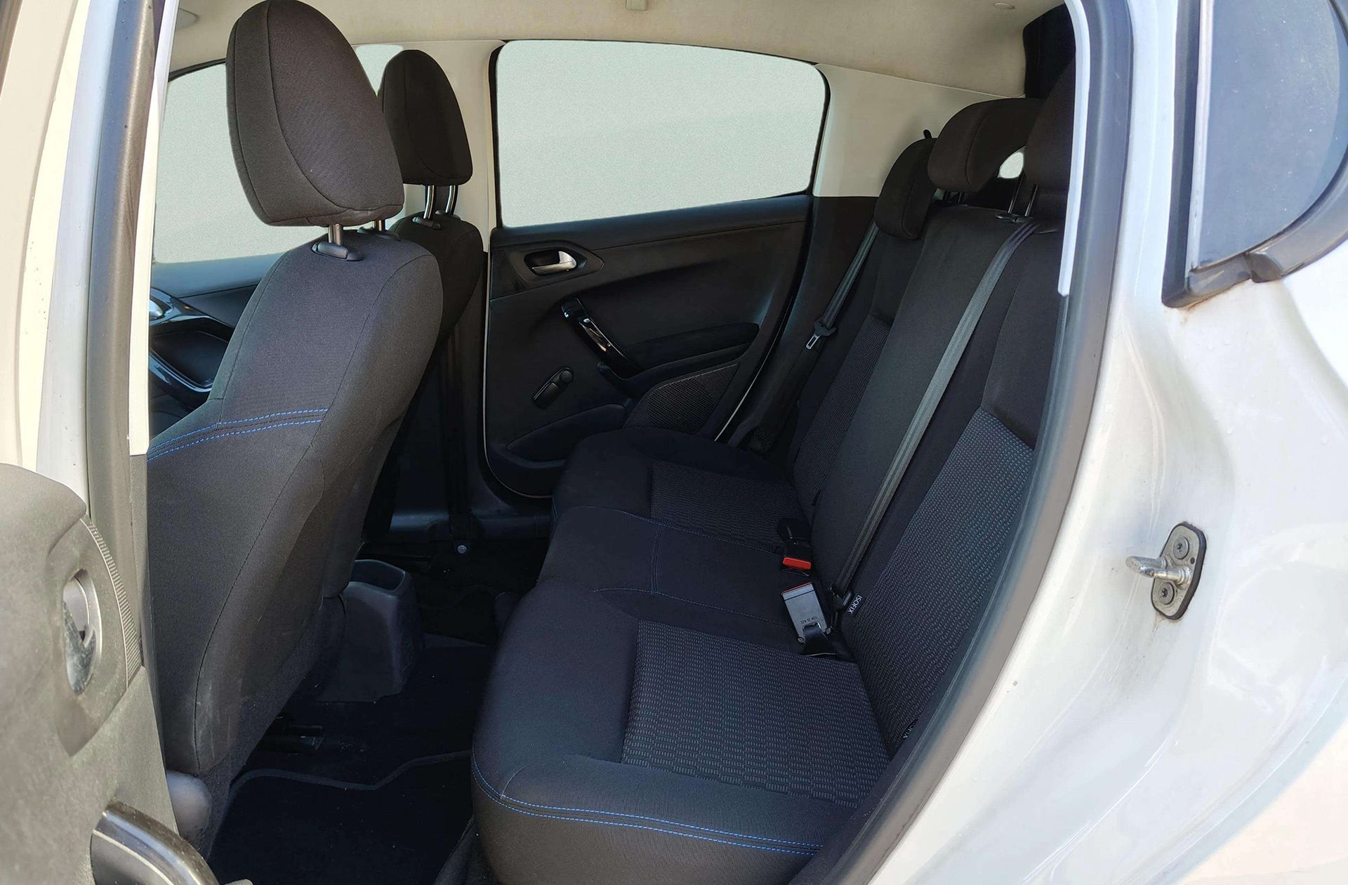 Peugeot 208 PureTech 82 Style - foto 12