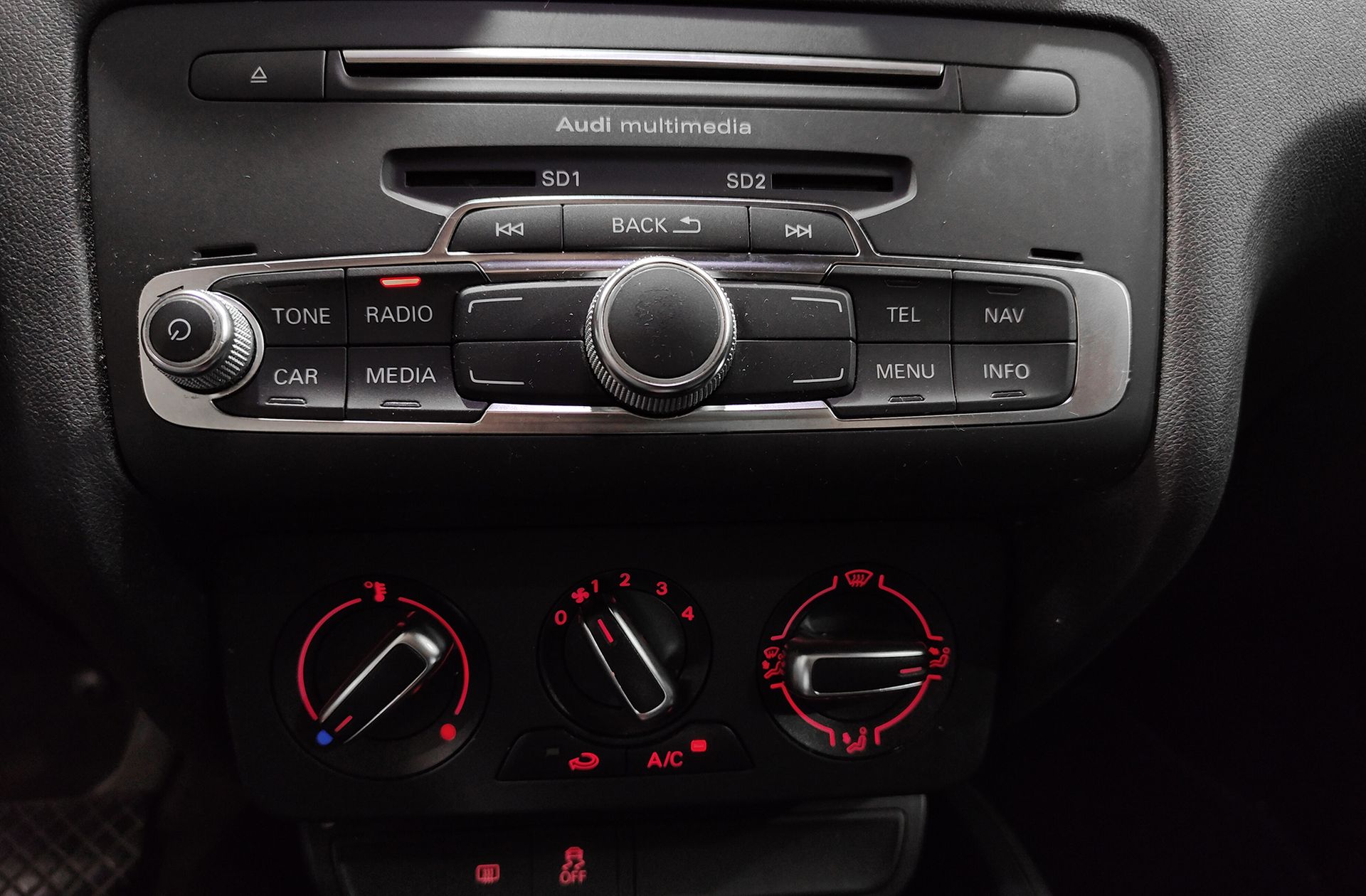 Audi A1 Sportback Adrenalin 1.0 TFSI S tronic Pack S Line - foto 26
