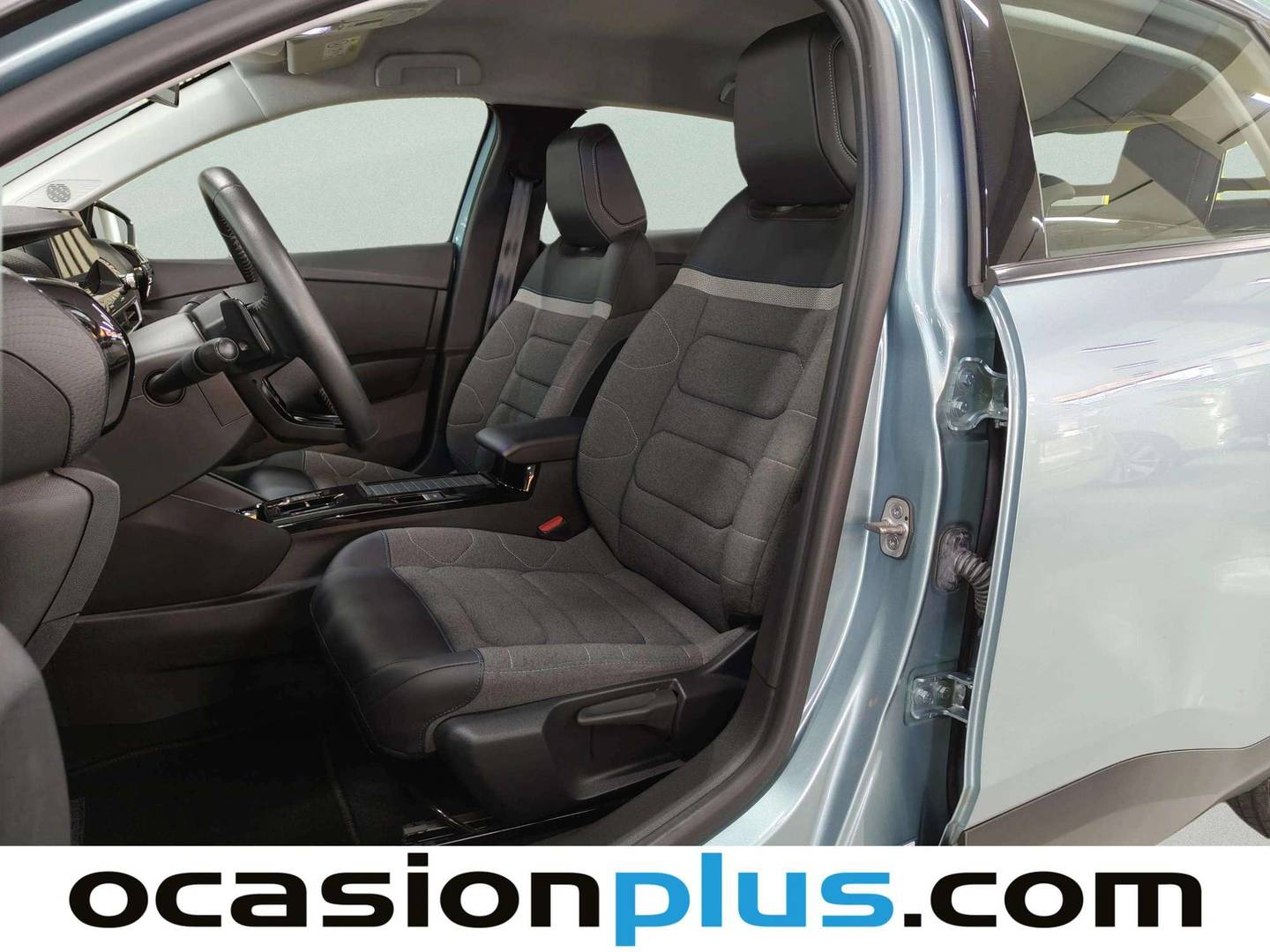 Foto asientos delanteros Citroën C4 Citroën C4 PureTech 130 S&S 6v Feel Pack EAT8 (130 CV)