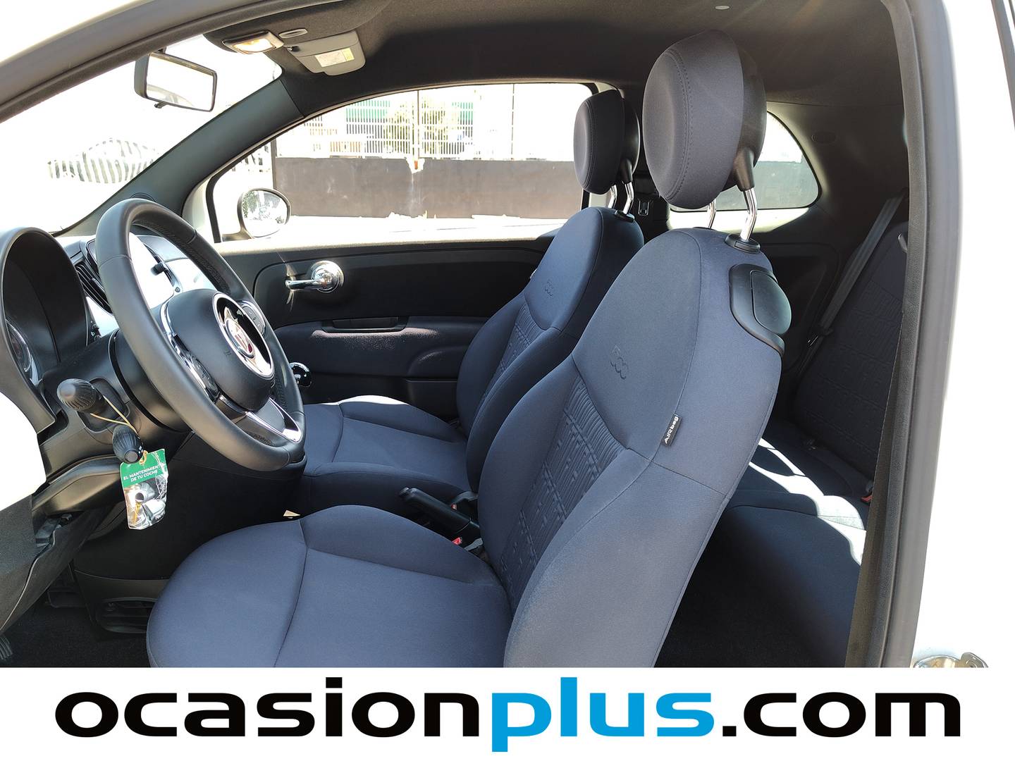 Foto asientos delanteros Fiat 500 Fiat 500 1.0 Hybrid Club (70 CV)