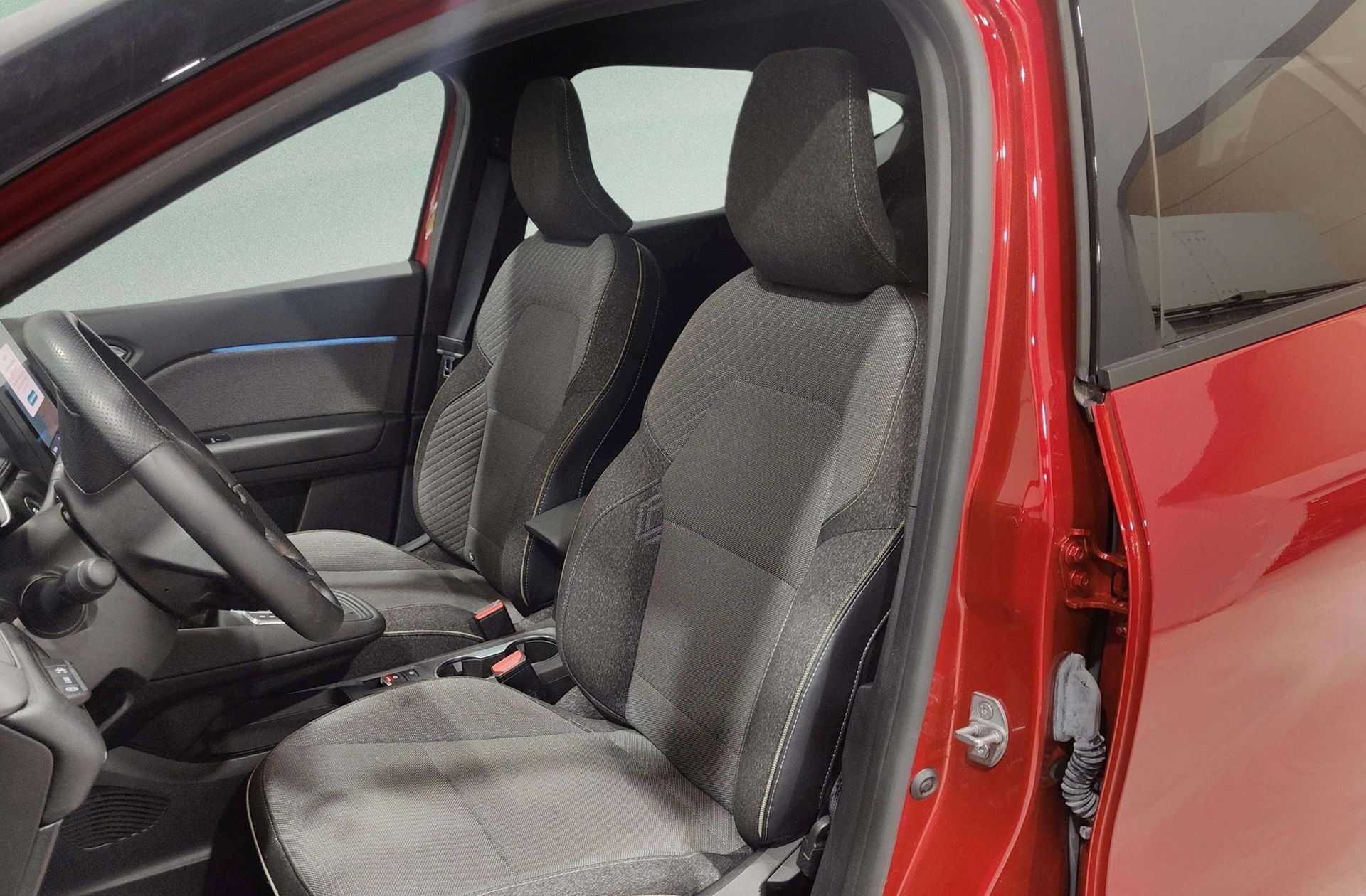 Renault Captur Techno E-Tech Híbrido - foto 14