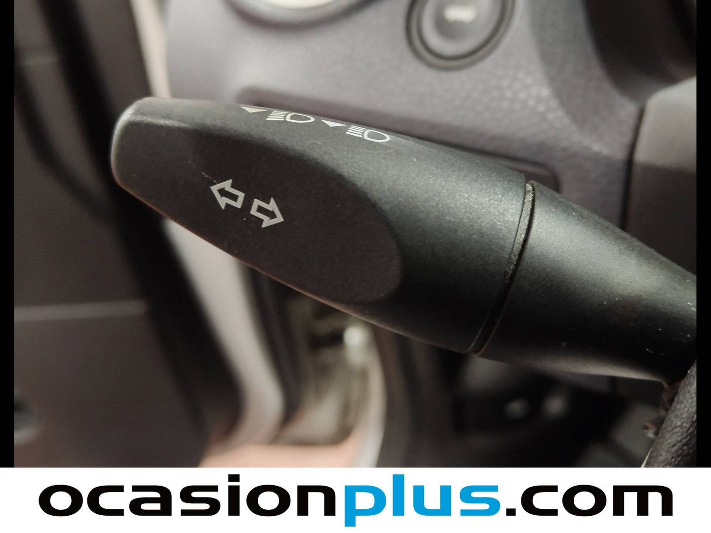 Extras y acabados del Ford Fiesta Ford Fiesta 1.4 TDCI Ambiente (68 CV)