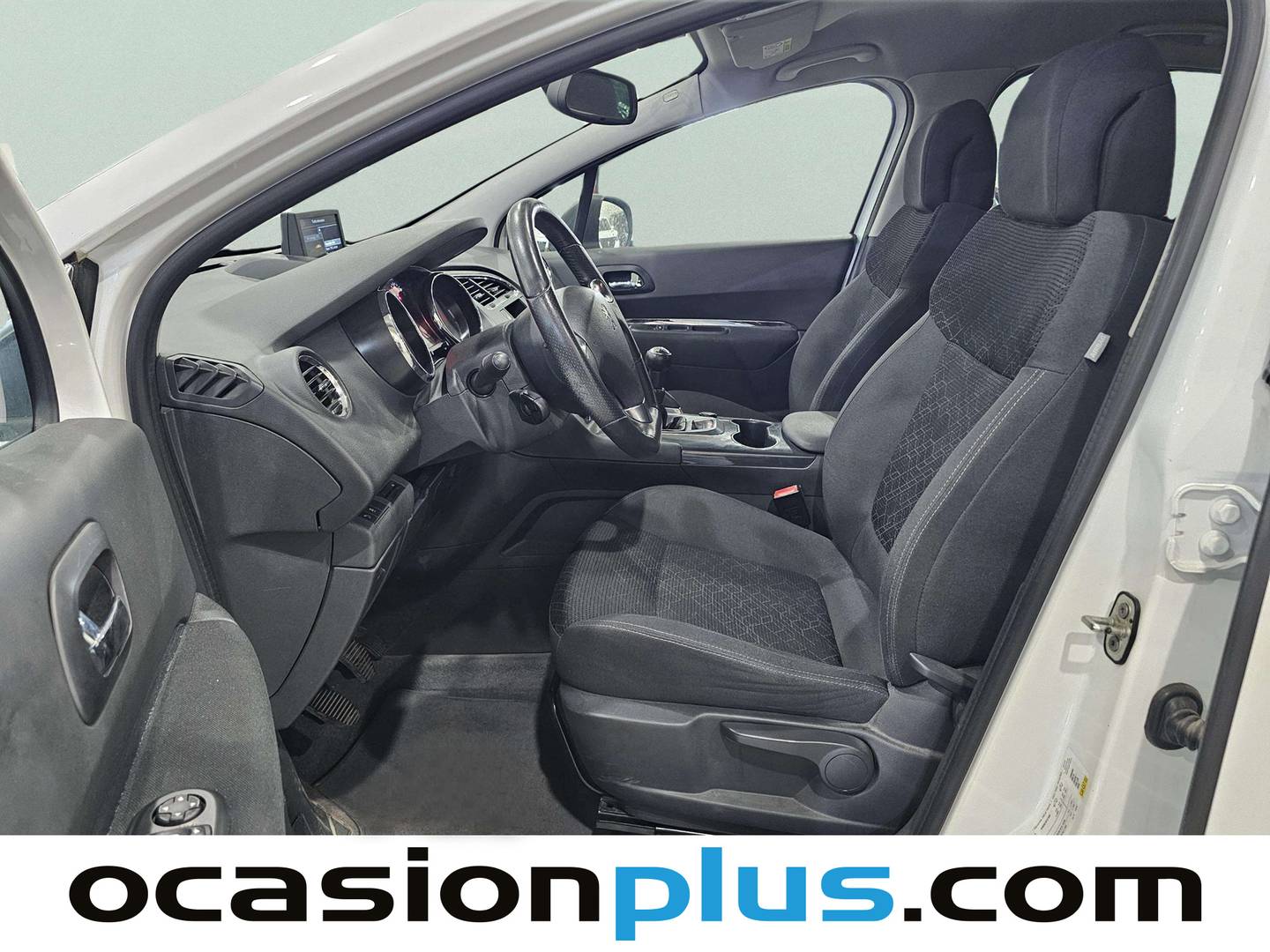 Foto asientos delanteros Peugeot 3008 Peugeot 3008 1.6 VTI Style (120 CV)