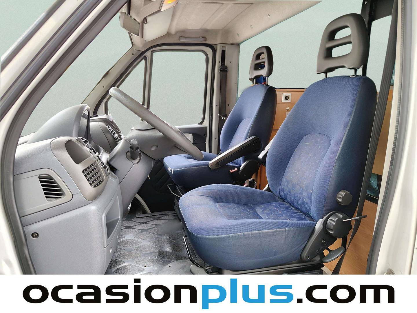 Foto asientos delanteros Joint E 33 Joint E 33 (84CV) 4 Plazas
