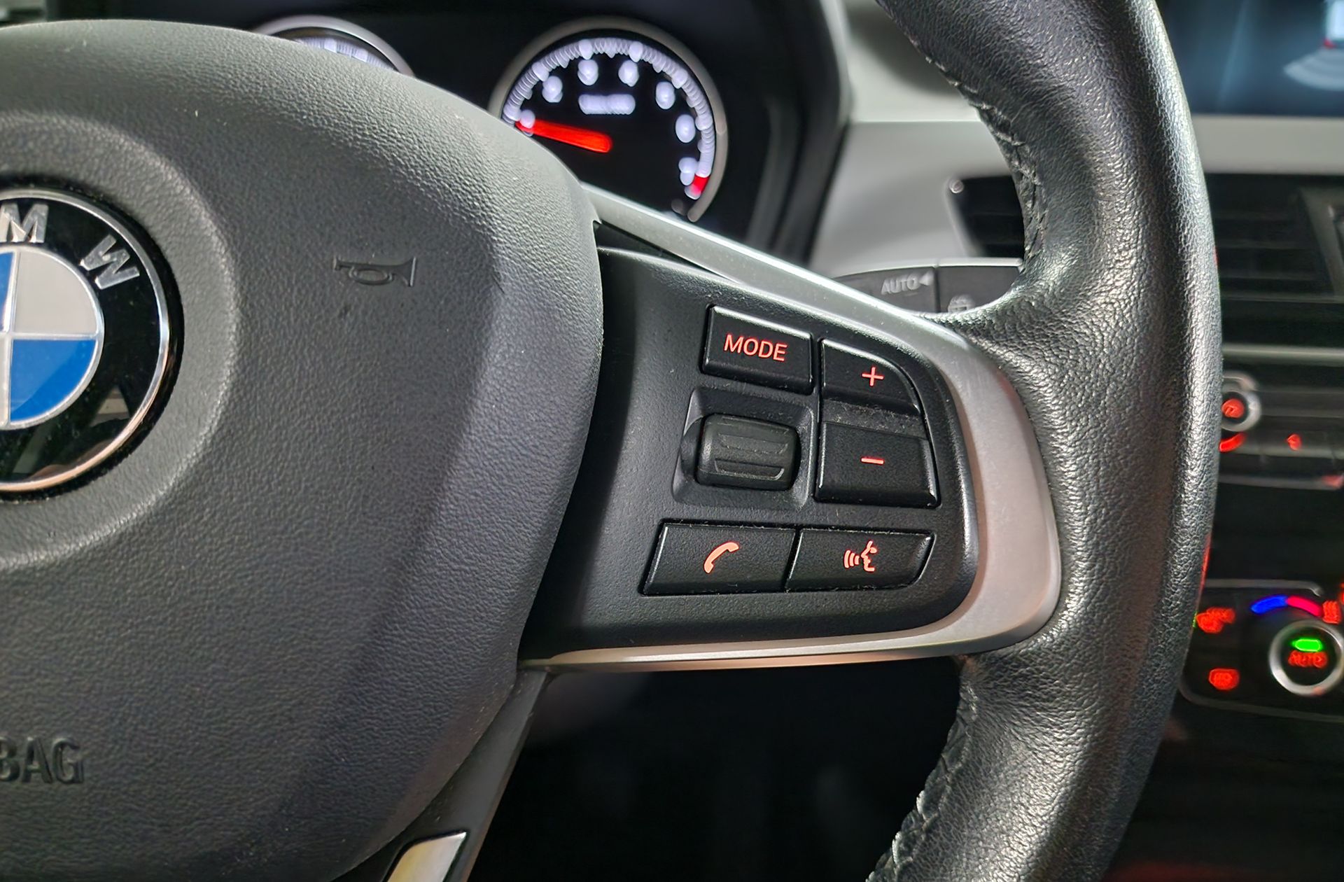 BMW X1 sDrive18i - foto 29