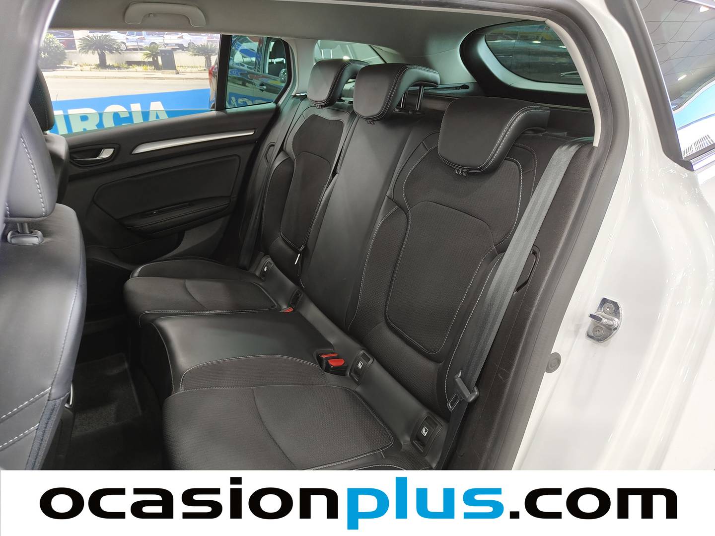 Foto asientos traseros Renault Mégane Renault Megane Sport Tourer Techno TCe (140 CV) EDC GPF