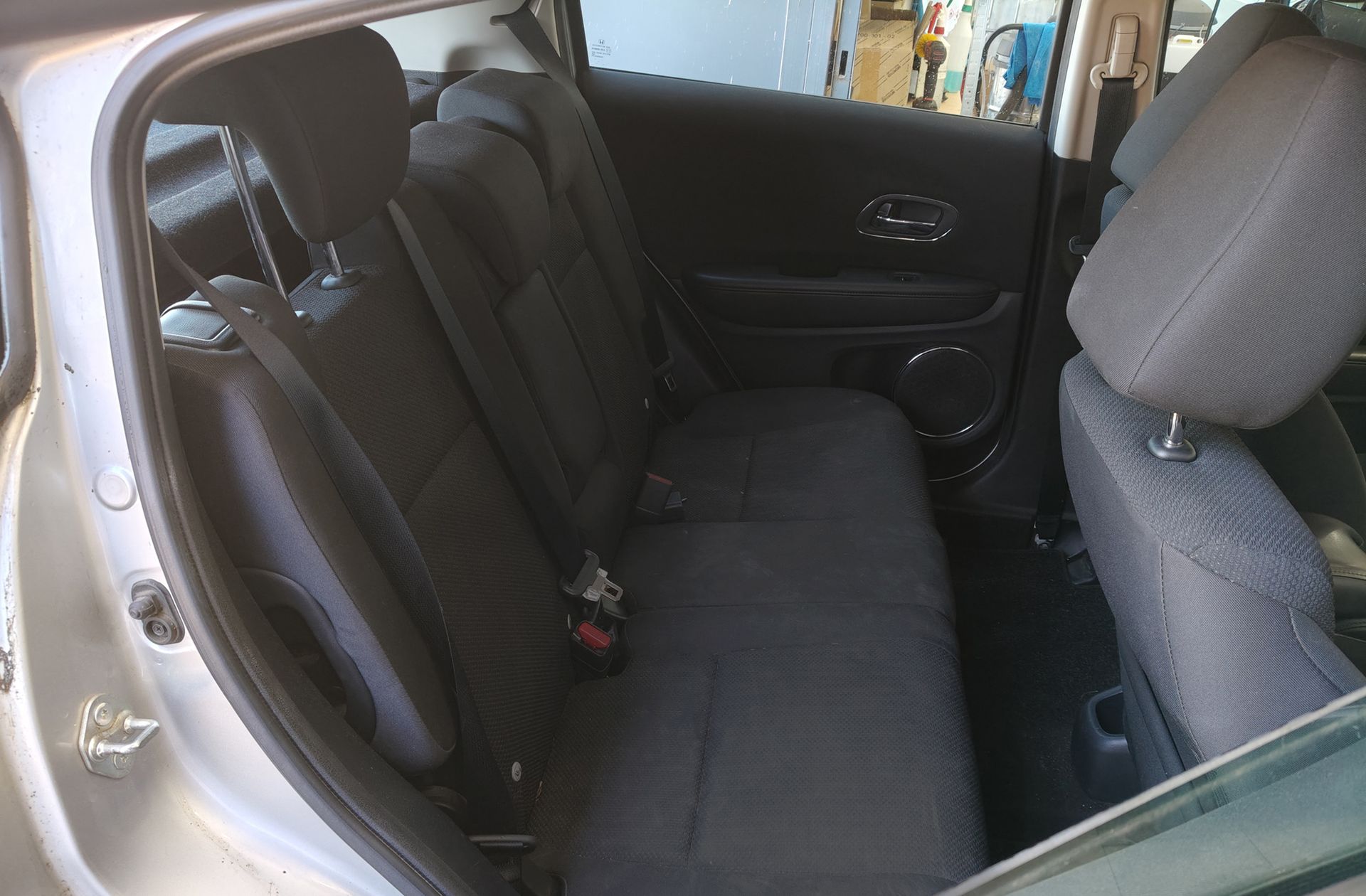 Honda HR-V 1.6 i-DTEC Elegance Navi - foto 14