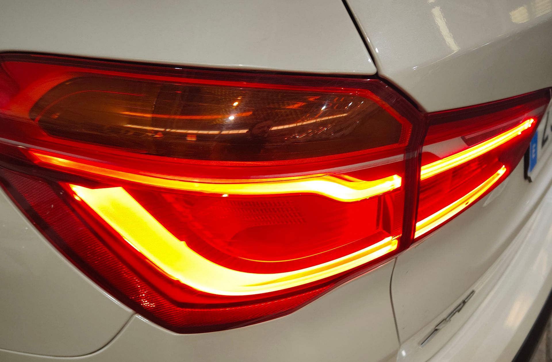 BMW X1 sDrive18d - foto 14