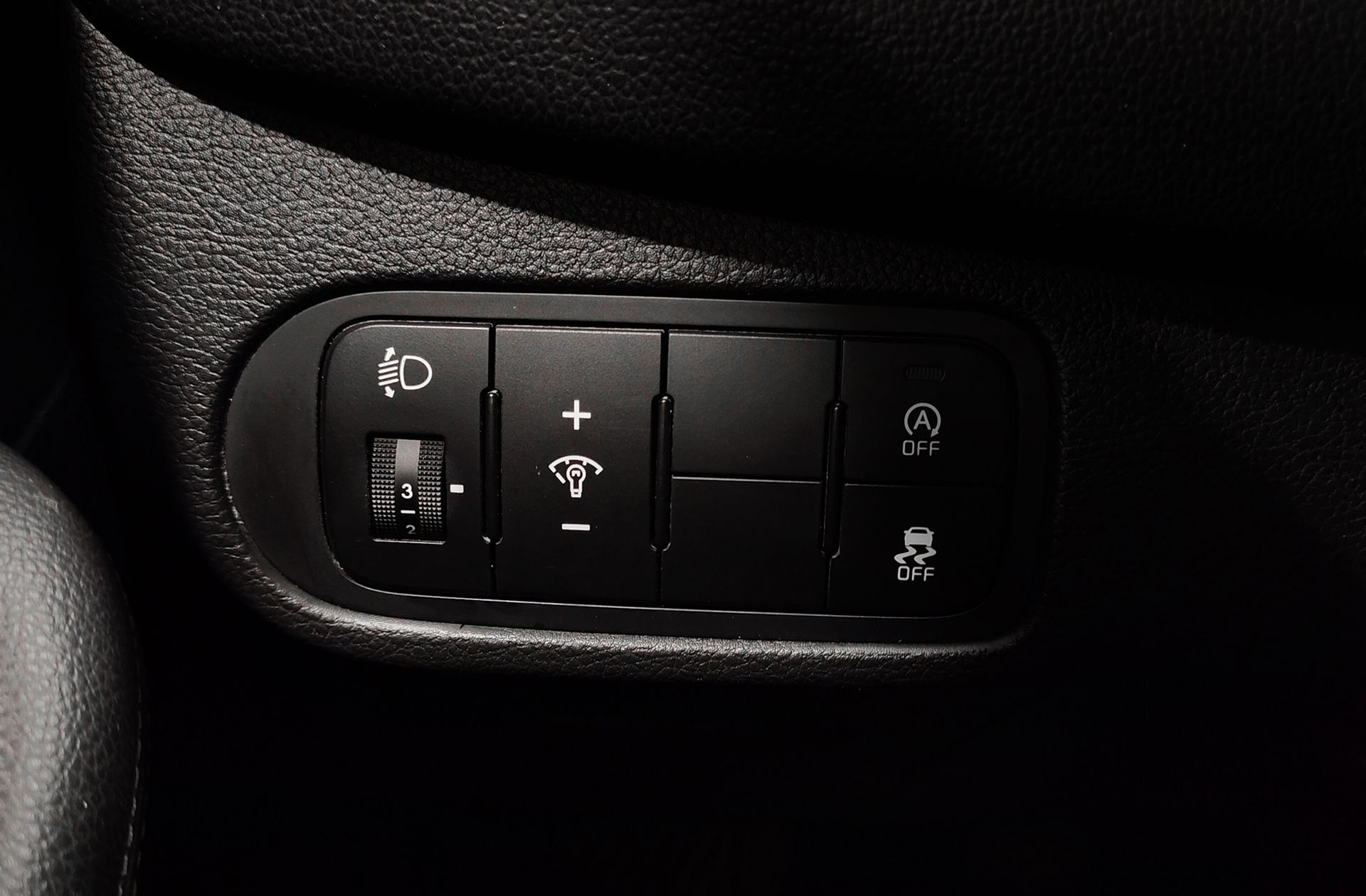 Kia Carens 1.7 CRDi VGT Concept Eco-Dynam - foto 25