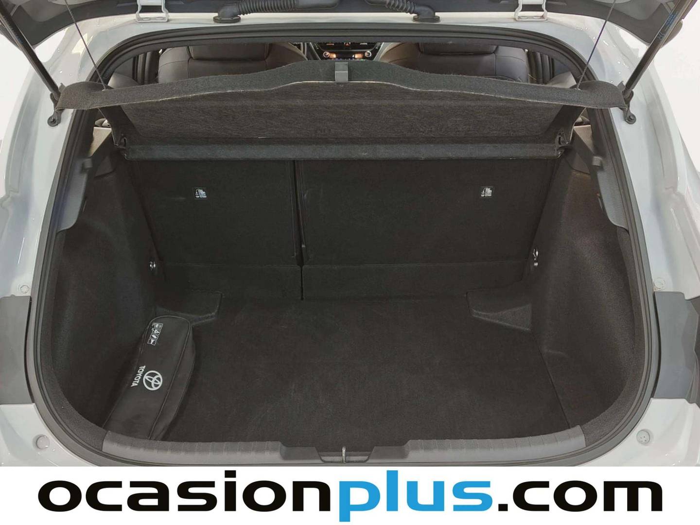 Foto Toyota Corolla Toyota Corolla 1.8 125 Híbrido Active Tech E-CVT (122 CV)