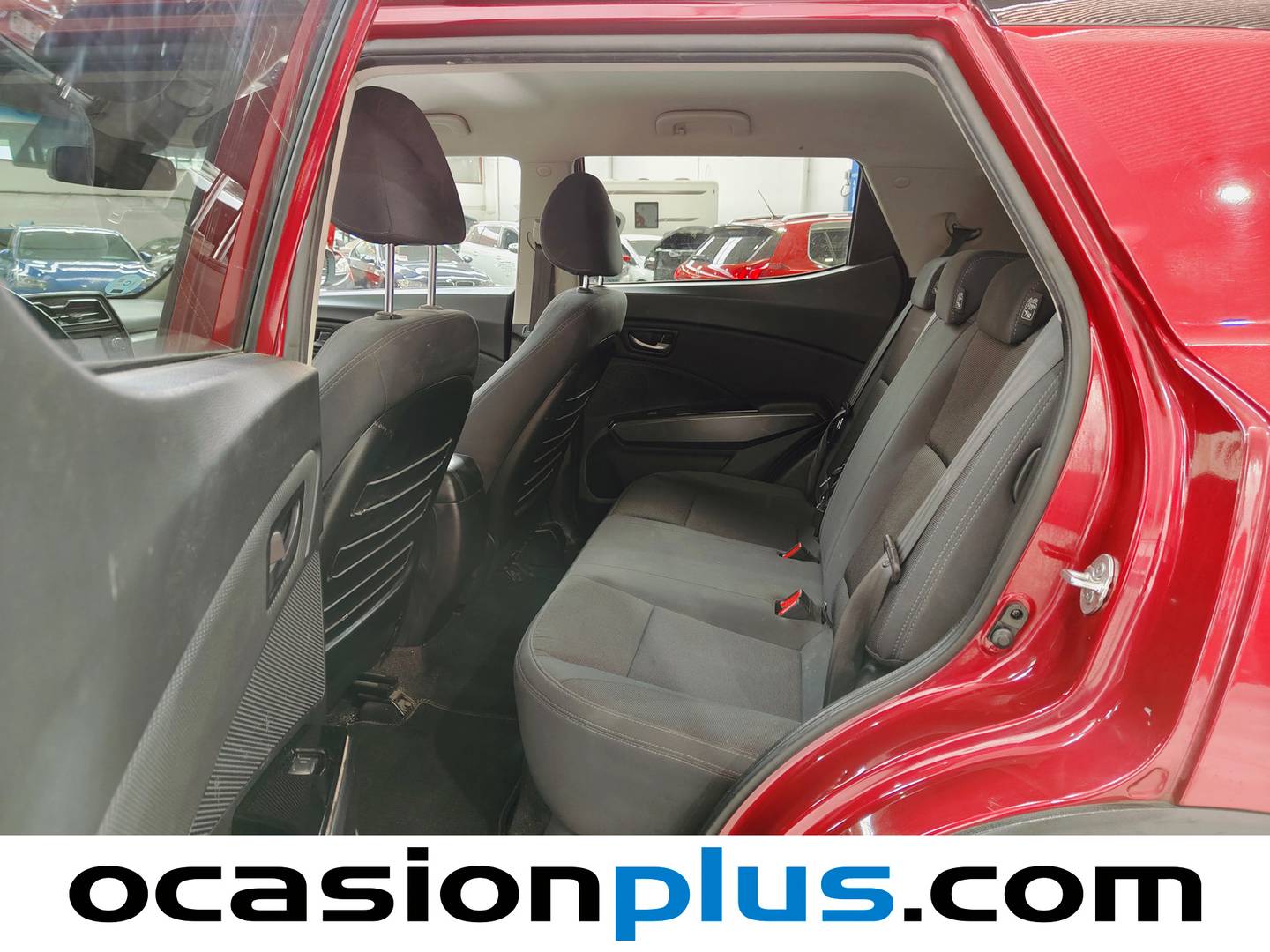 Foto asientos traseros SsangYong Tivoli SsangYong Tivoli G12T Line (128 CV)