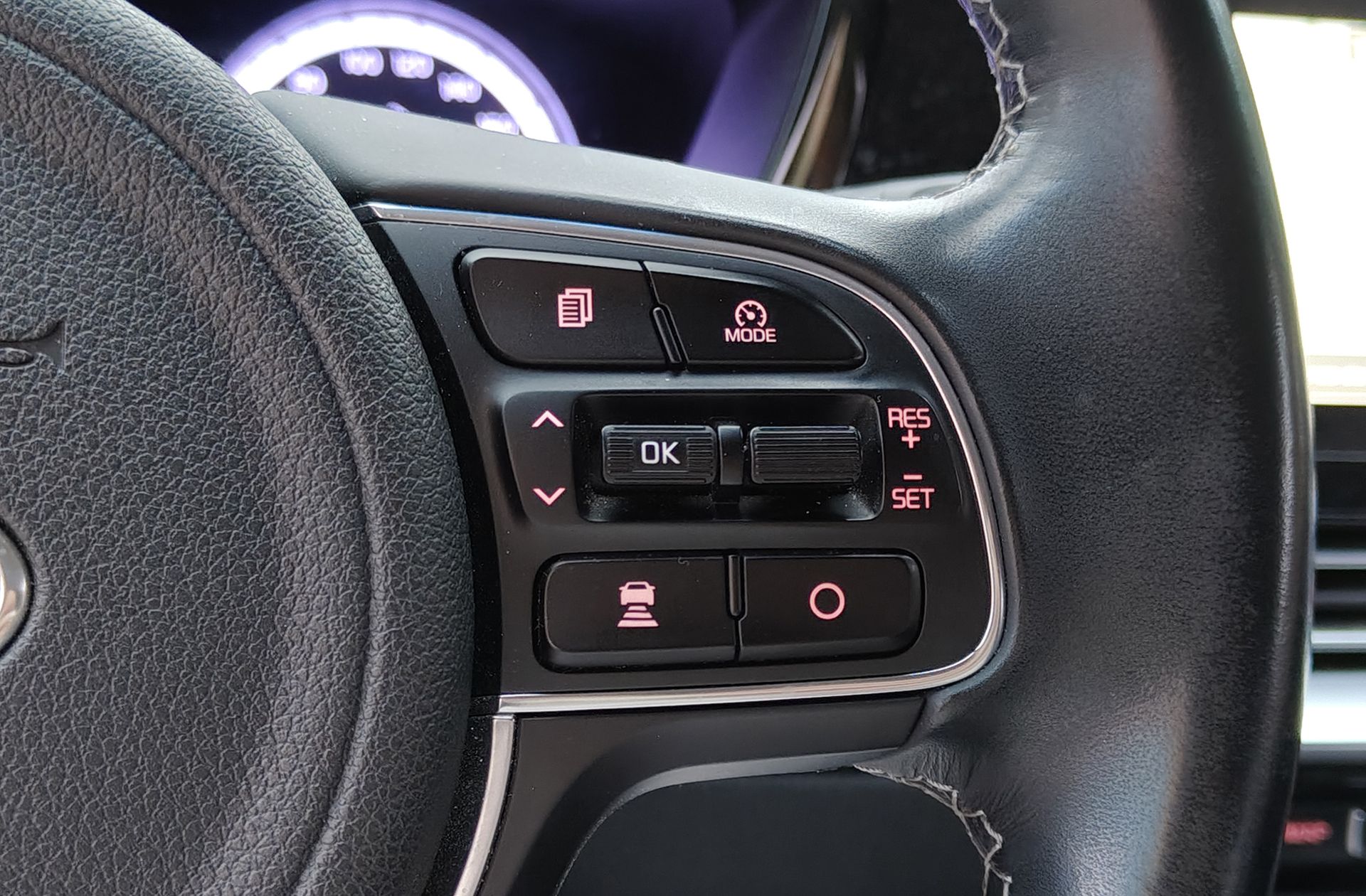 Kia Niro 1.6 GDi PHEV Híbrido Emotion - foto 33