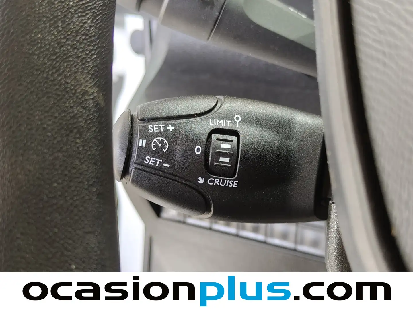 Foto Peugeot Partner Peugeot Partner Furgon BlueHDi 100 S&S Pro Standard 600kg (98 CV)