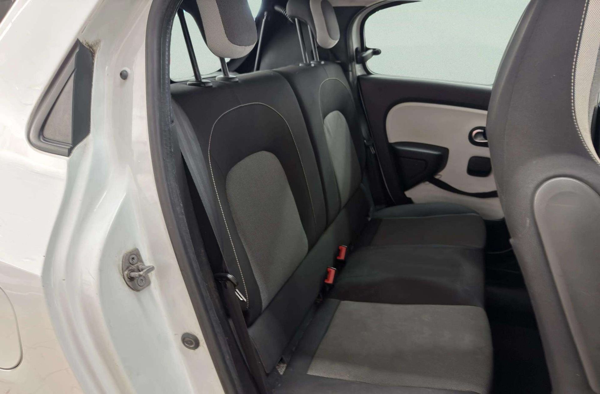 Renault Twingo Intens SCe - foto 15