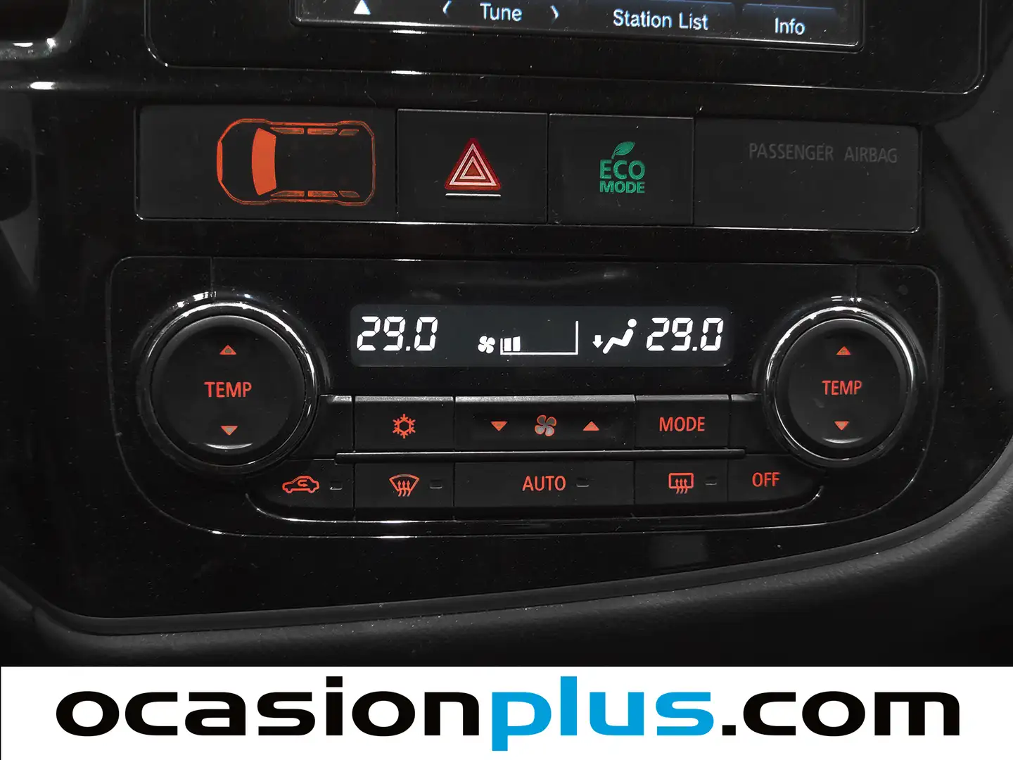 Foto Mitsubishi Outlander Mitsubishi Outlander 220 DI-D Motion 4WD (150 CV)