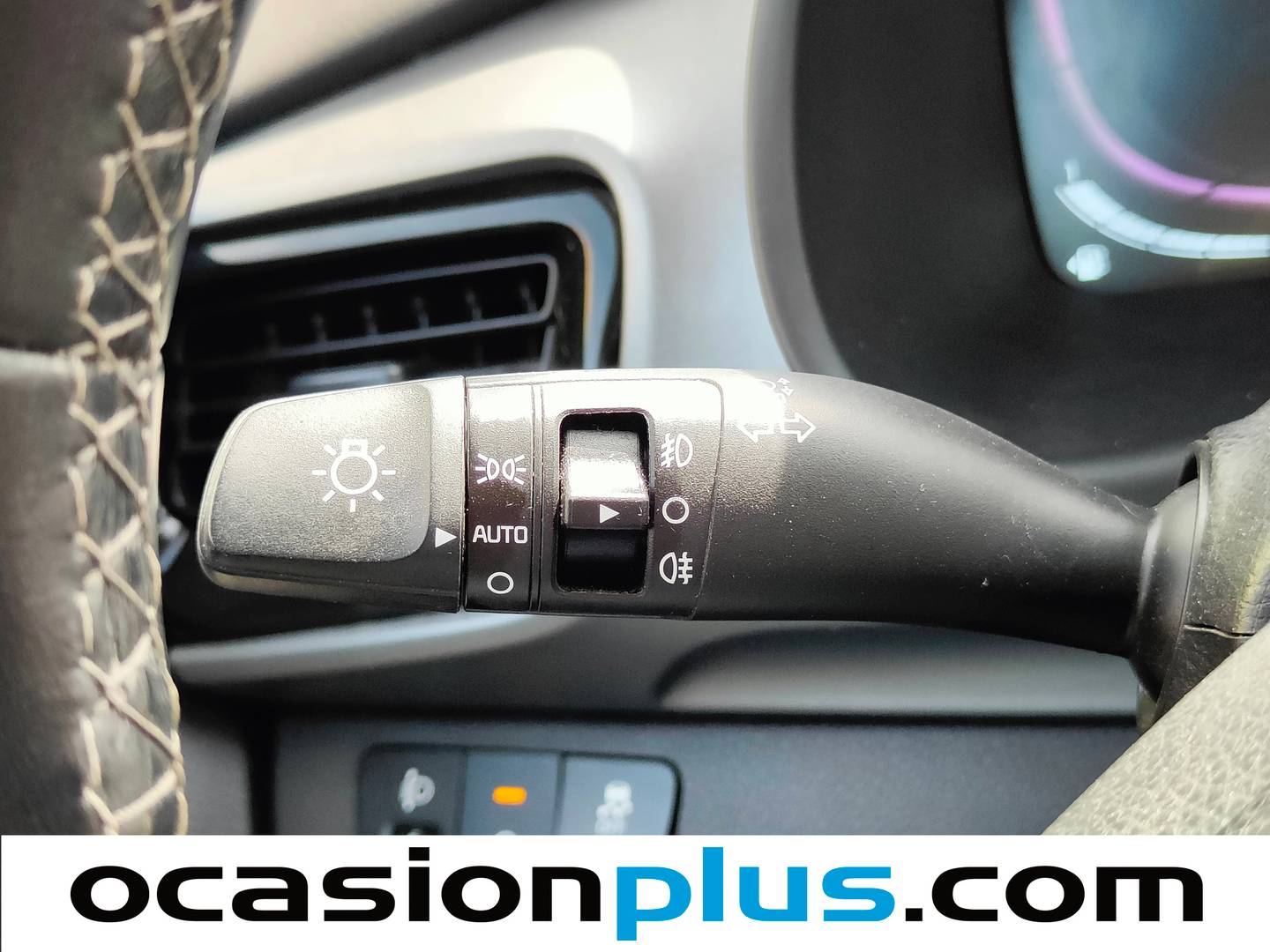 Acabados KIA Stonic KIA Stonic Stonic 1.0 T-GDi Drive (100 CV)
