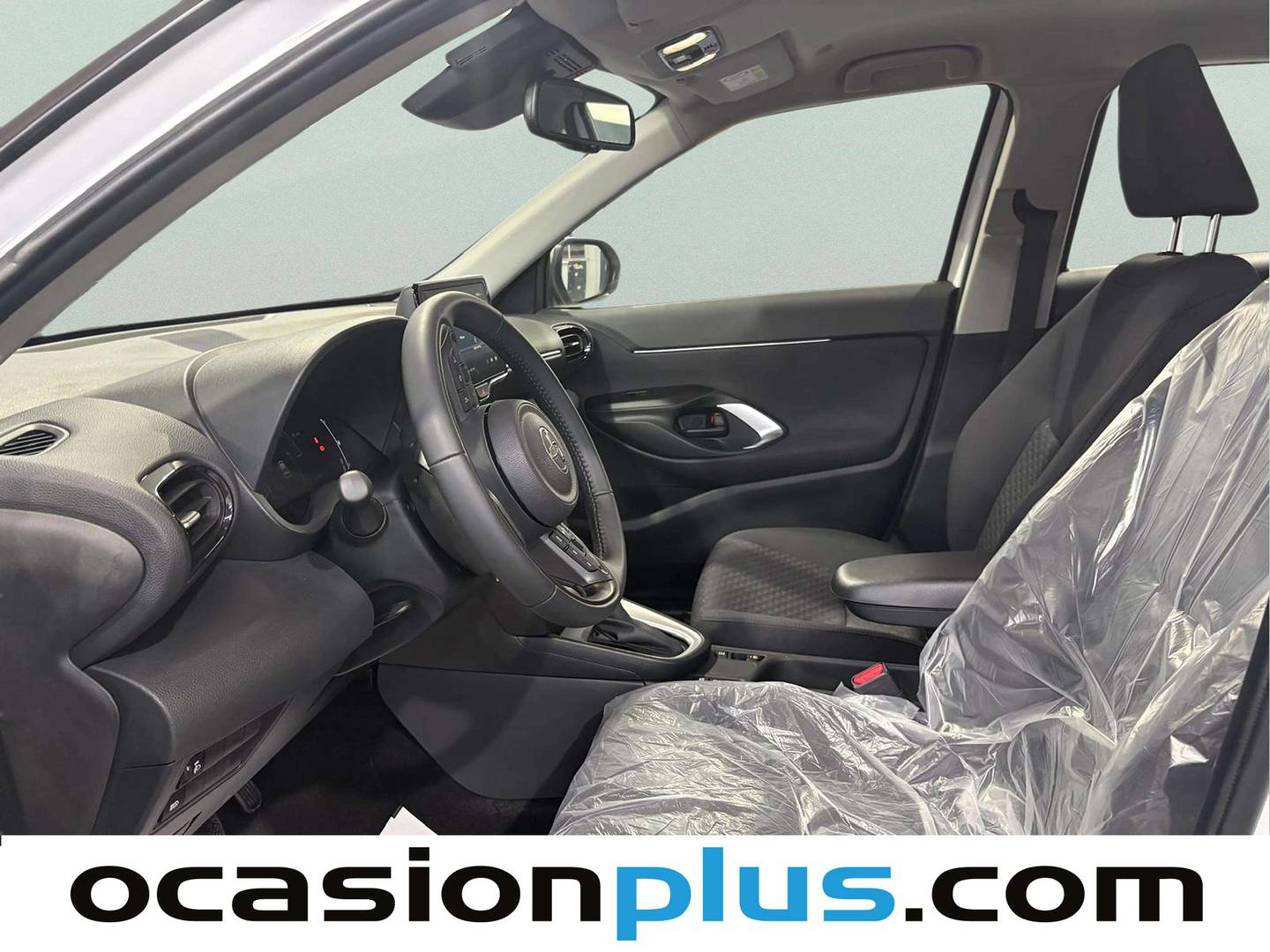 Foto Toyota Yaris Cross Toyota Yaris Cross 120H Business Plus (116 CV)