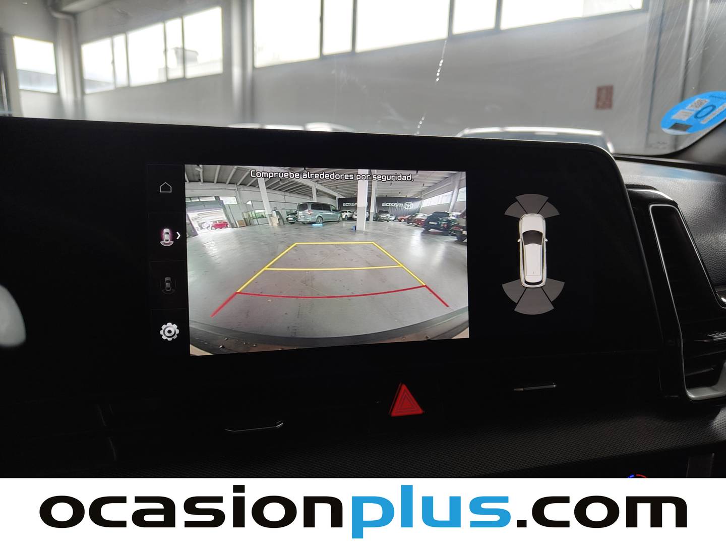 Equipamiento del KIA Sportage Kia Sportage 1.6 T-GDi PHEV Drive 4x4 (265 CV)