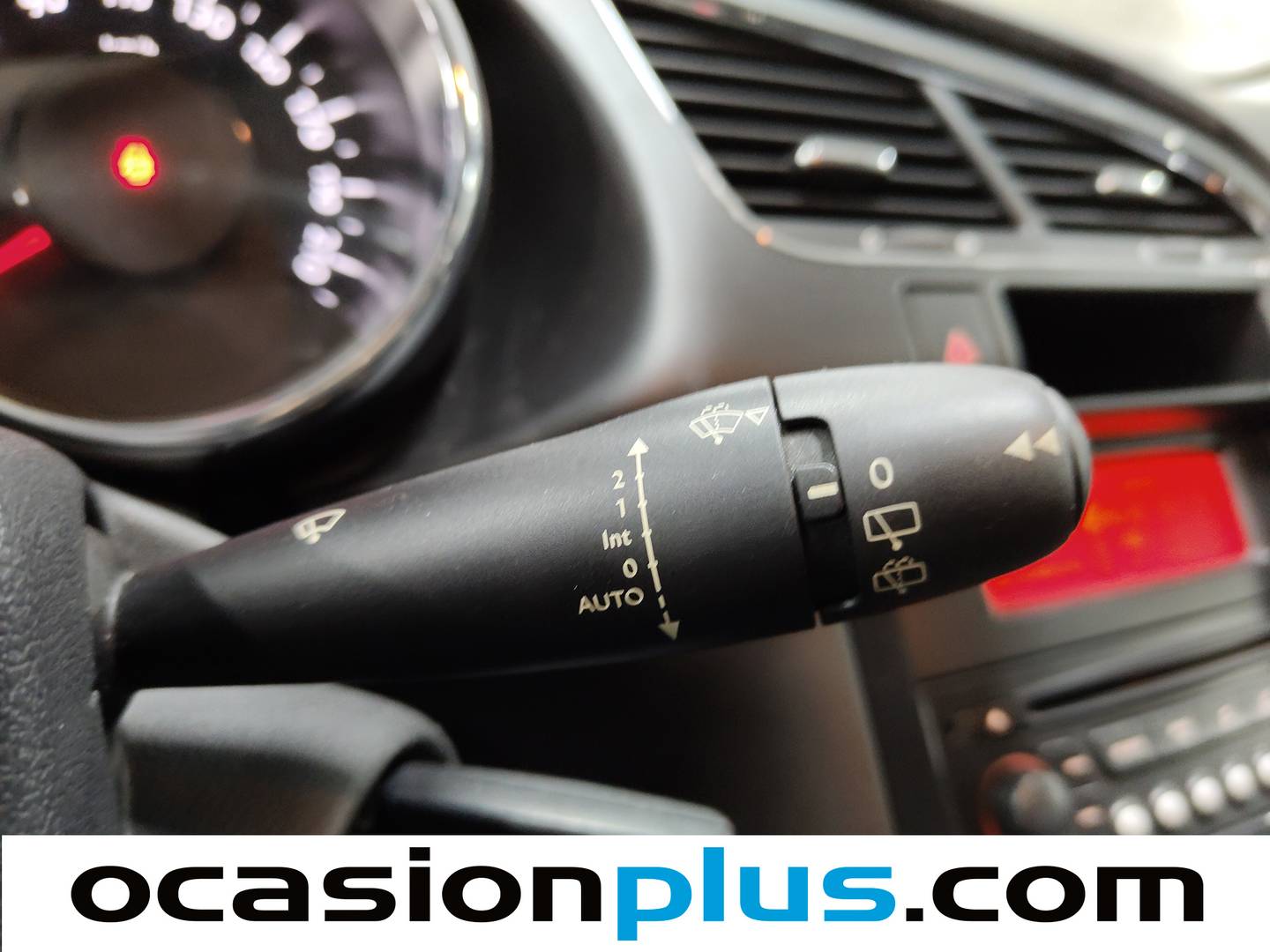 Peugeot 3008 Peugeot 3008 1.6 VTI Premium (120 CV) seminuevo