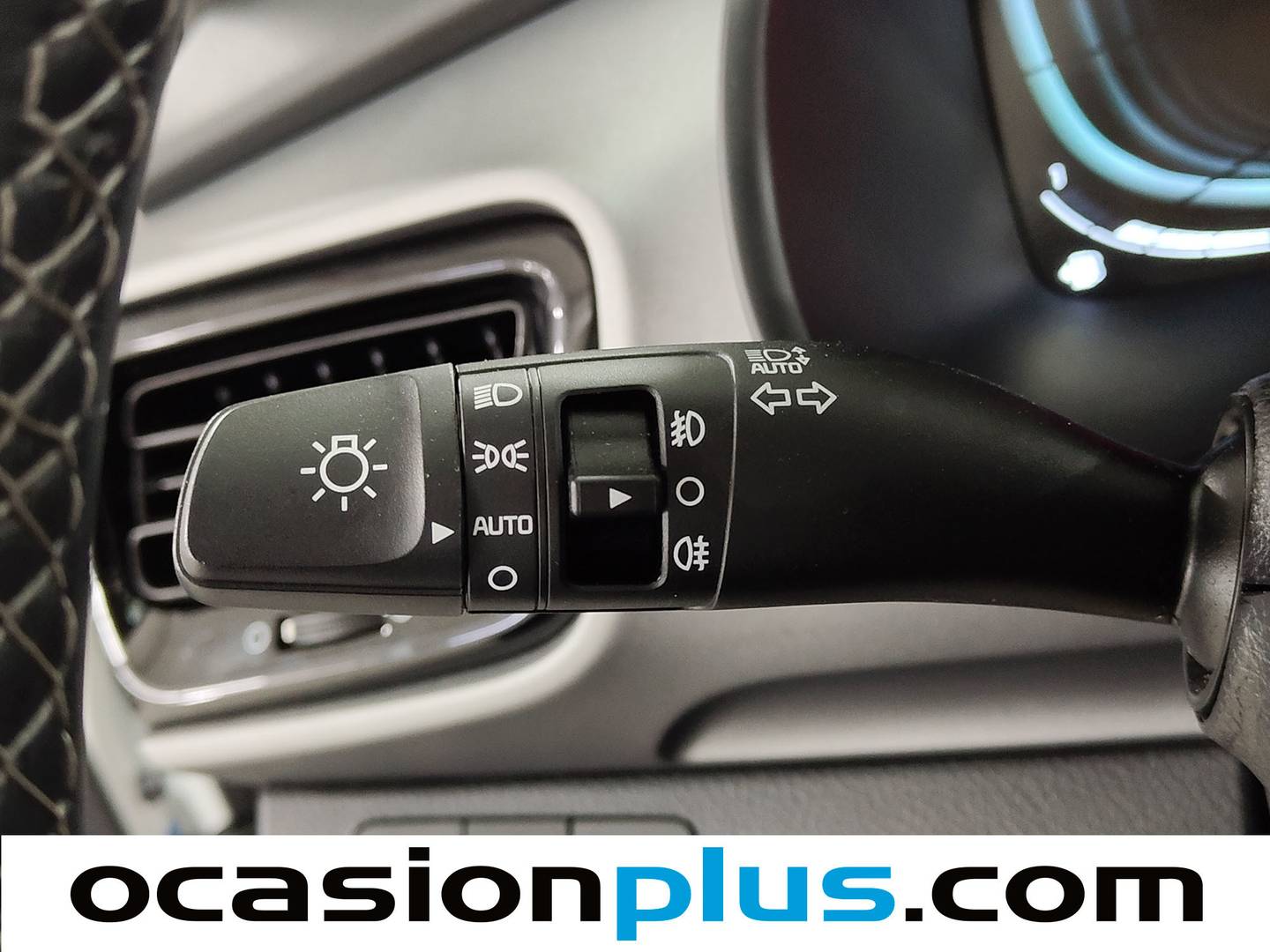 KIA Stonic KIA Stonic 1.0 T-GDi MHEV Drive (100 CV) de segunda mano