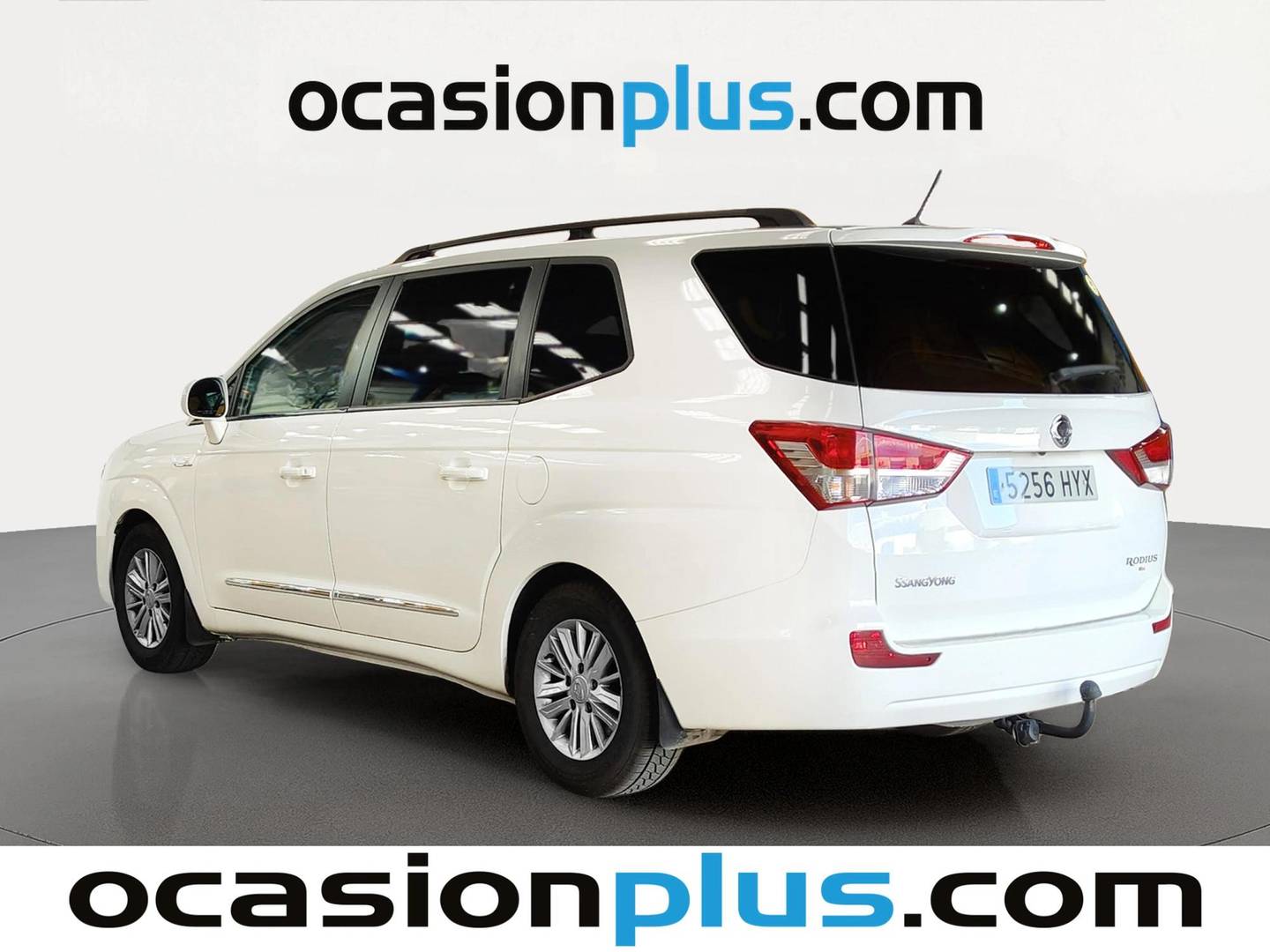 Foto trasera SsangYong Rodius SsangYong Rodius 2.0 e-Xdi Premium (155 CV) 7 Plazas izquierda