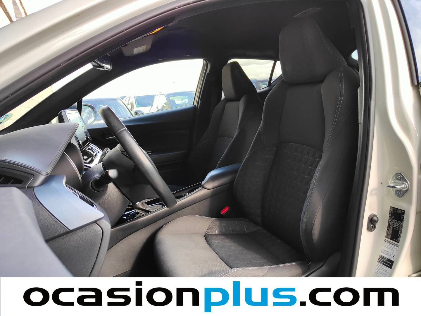 Foto asientos delanteros Toyota C-HR Toyota C-HR 1.8 125H Advance (122 CV)