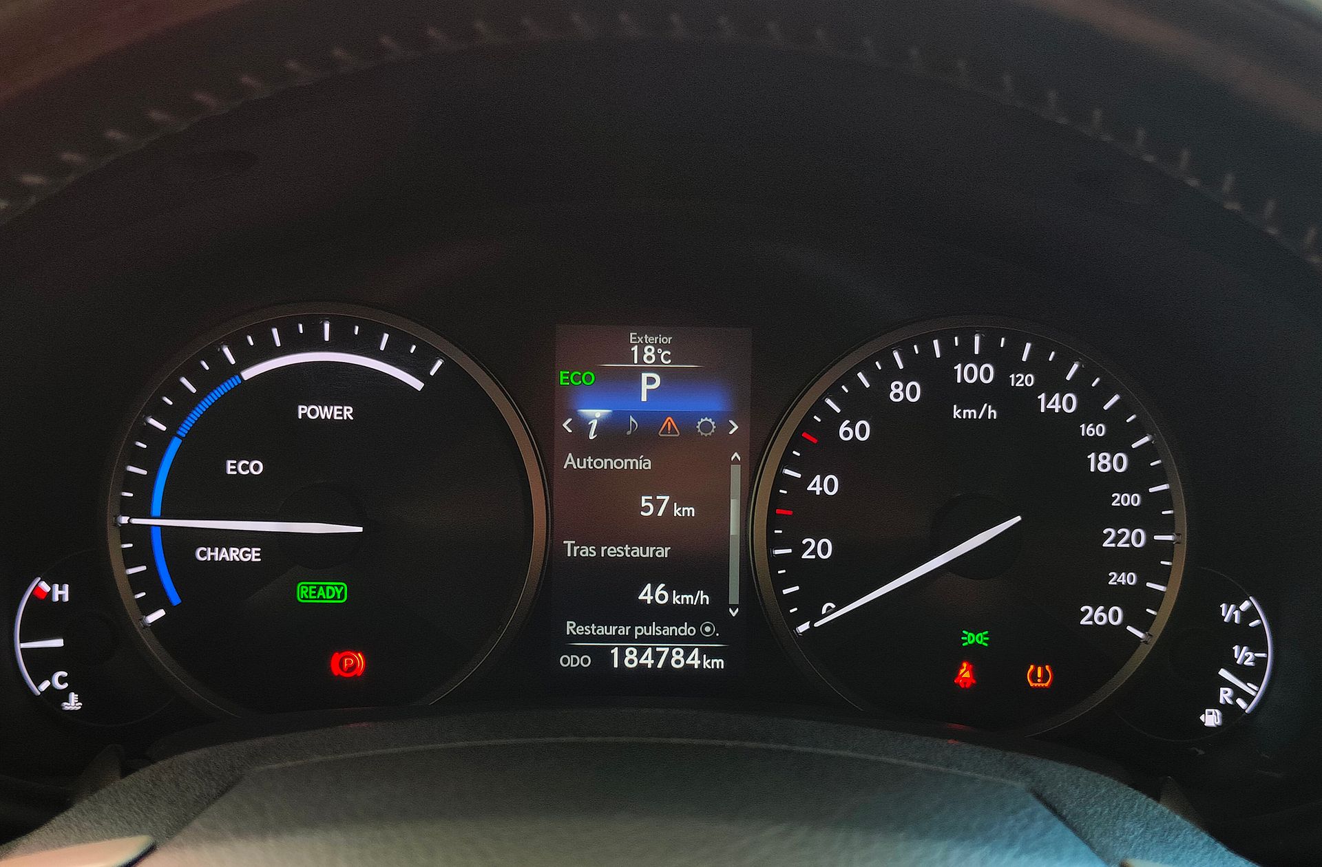 Lexus NX 300h Corporate 2WD - foto 23