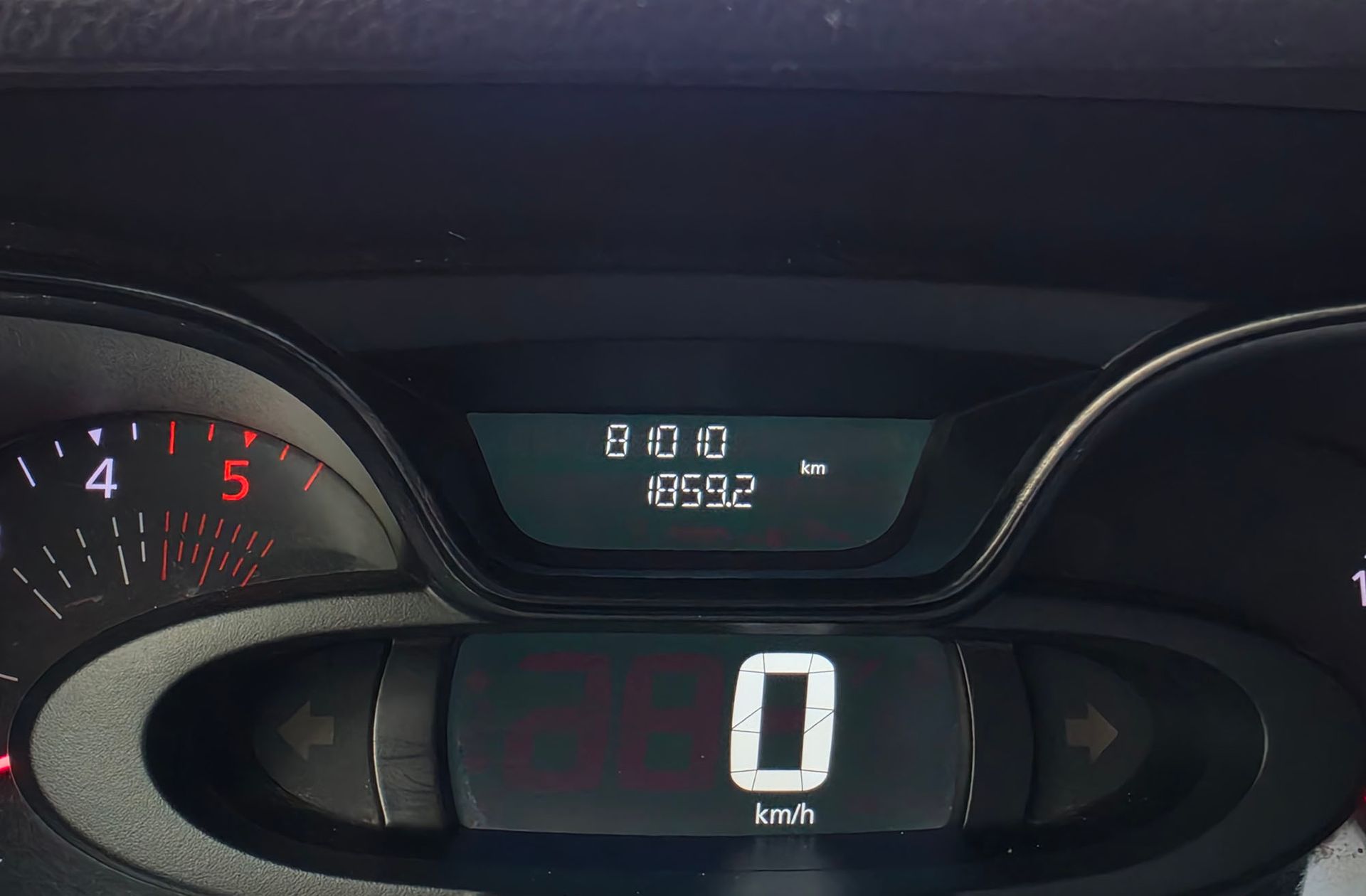 Renault Captur Zen Energy dCi - foto 9