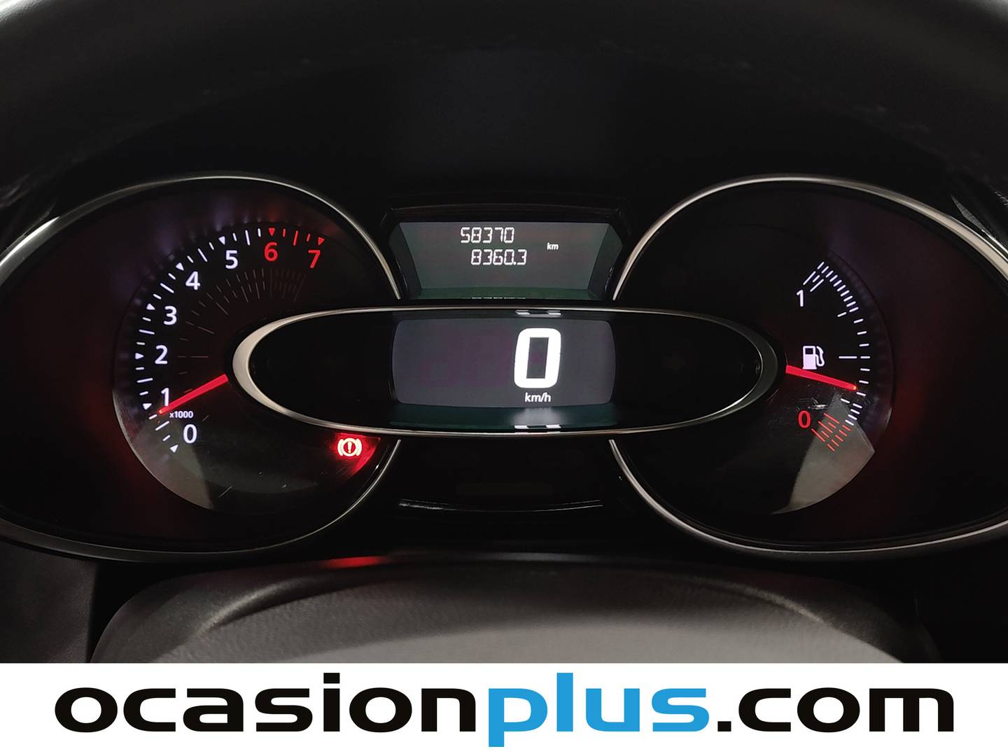 Renault Clio Renault Clio Limited 1.2 16v (75 CV) de segunda mano