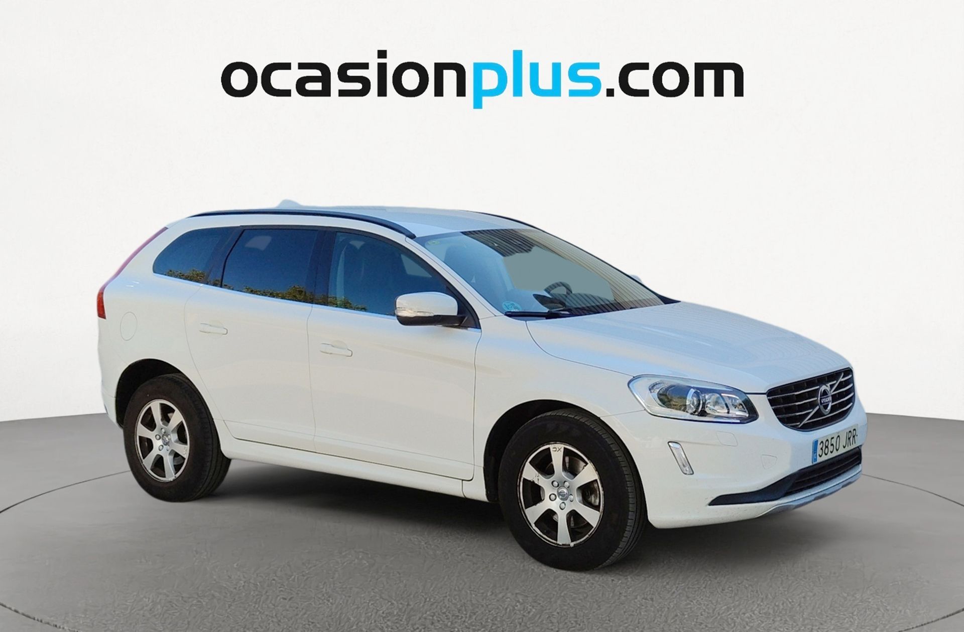 Volvo XC60 D3 Momentum - foto 2