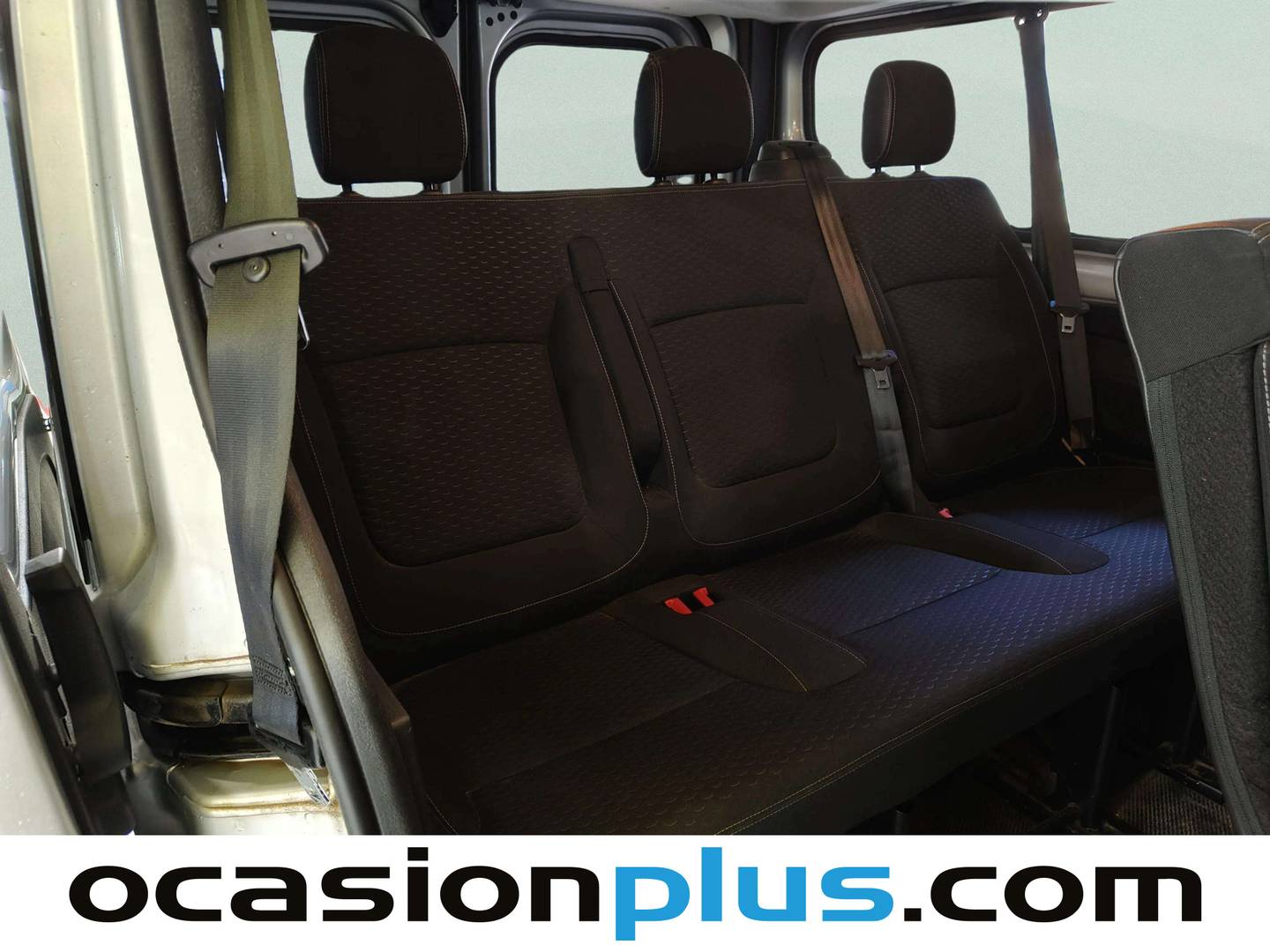 Foto asientos delanteros Opel Vivaro Opel Vivaro Combi 1.6 CDTI L2 2.9t (125 CV) 8 Plazas