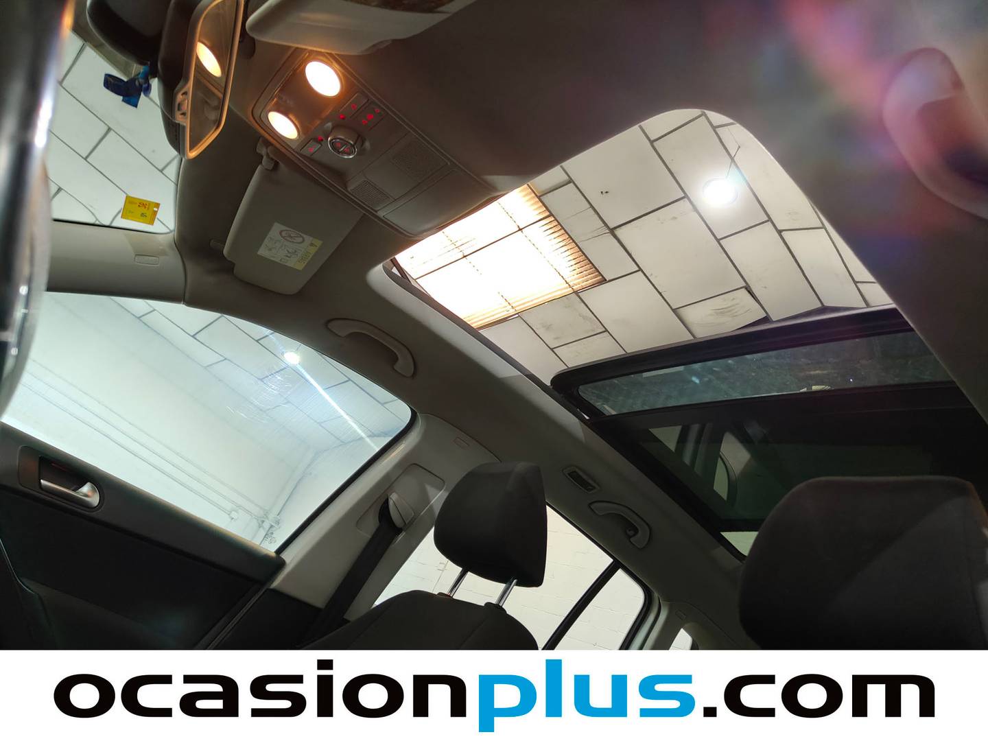 Extras y acabados del Volkswagen Tiguan Volkswagen Tiguan T1 2.0 TDI 4x2 (110 CV)