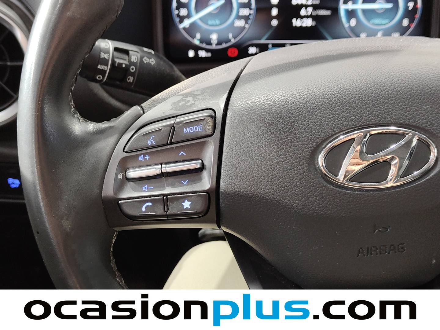 Foto Hyundai Kona Hyundai Kona 1.0 TGDi Maxx 4x2 (120 CV)