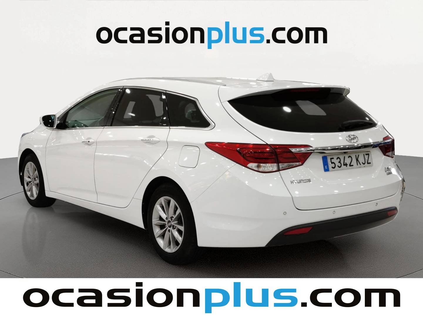 Foto trasera Hyundai i40 Hyundai i40 CW 1.7 CRDi BlueDrive Tecno (141 CV) izquierda