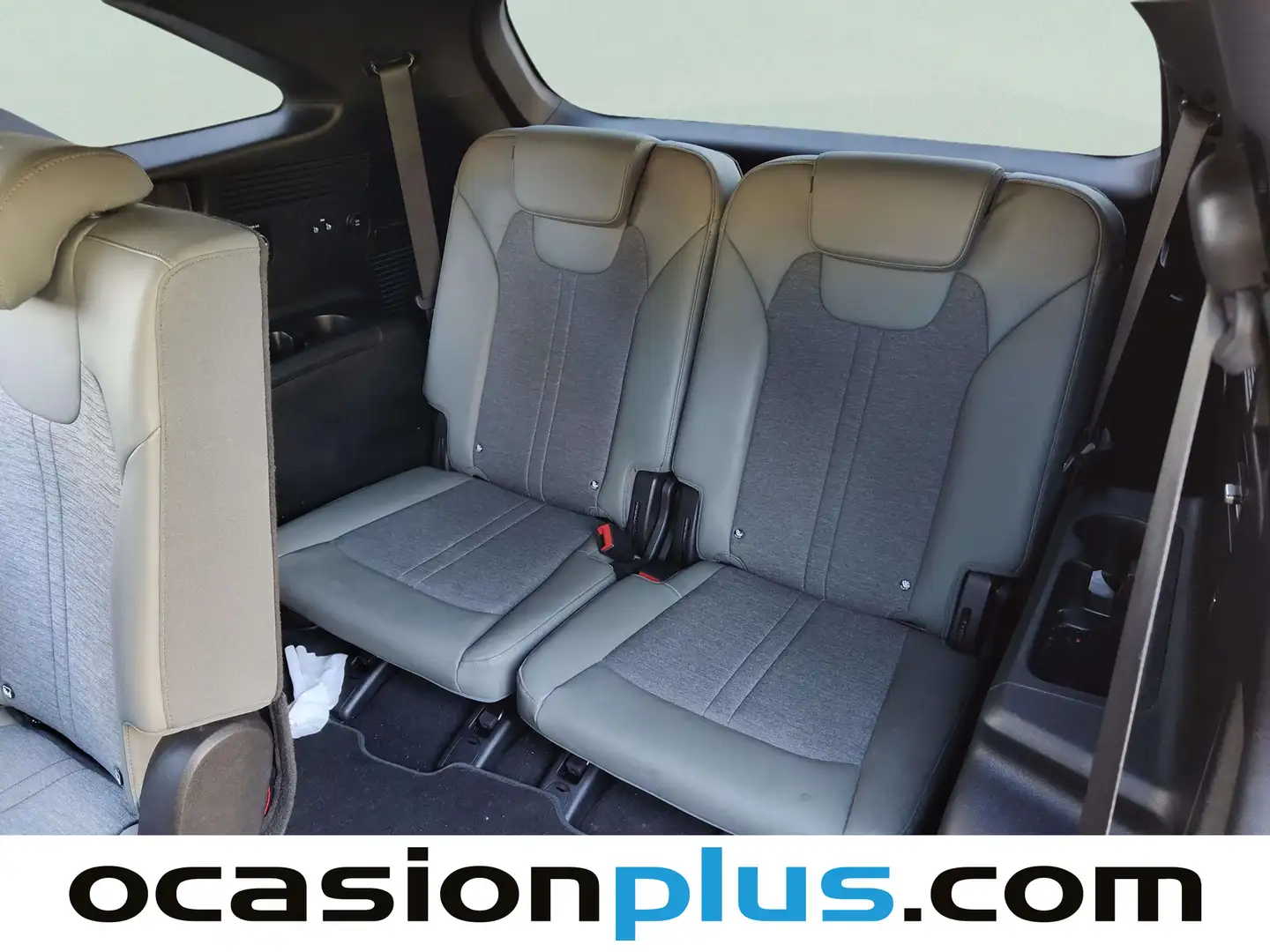 Foto KIA Sorento Kia Sorento 1.6 T-GDi HEV Drive 4x2 (230 CV) 7 Plazas