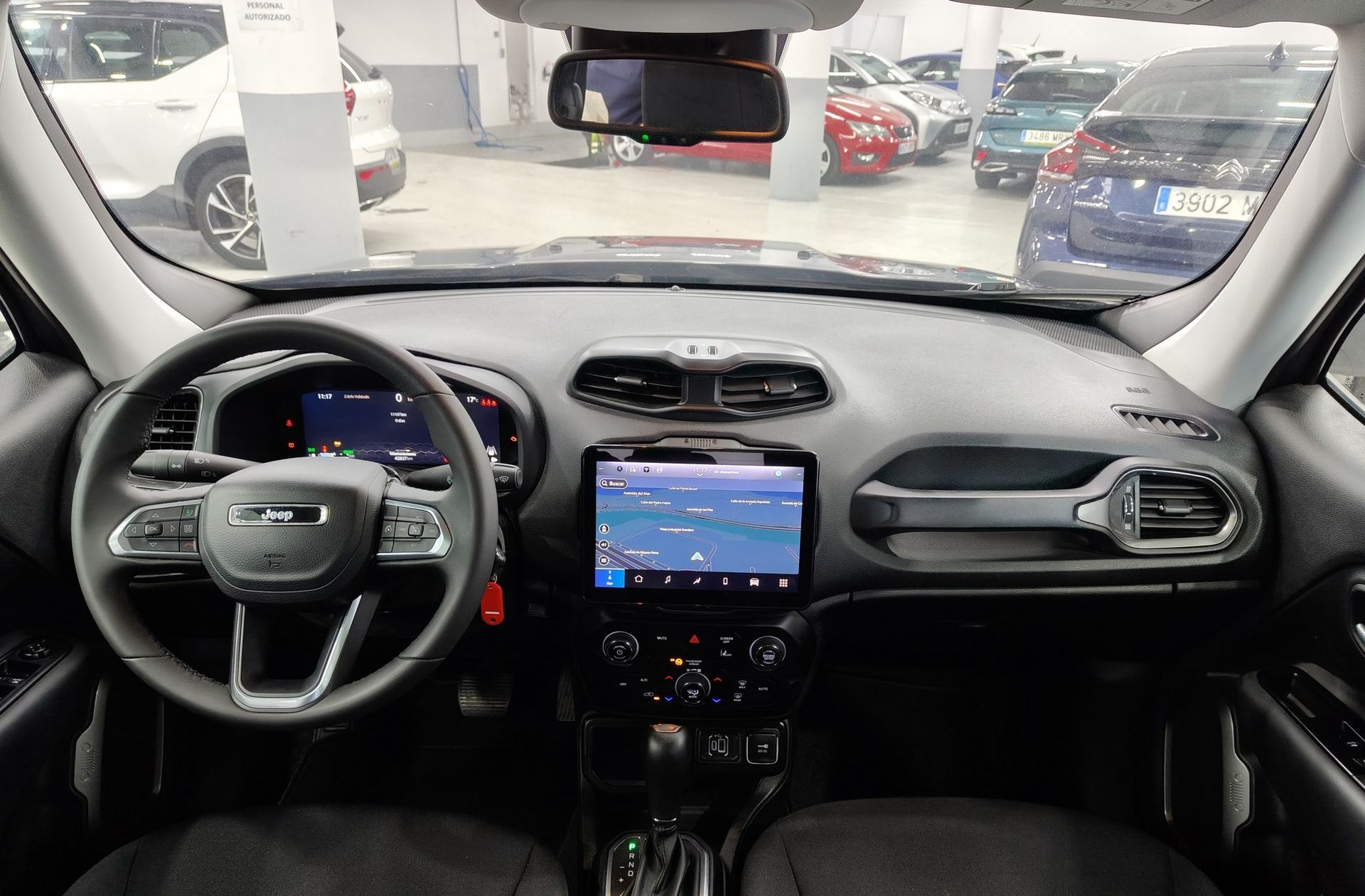 Jeep Renegade eHybrid 1.5 Limited ATX - foto 7