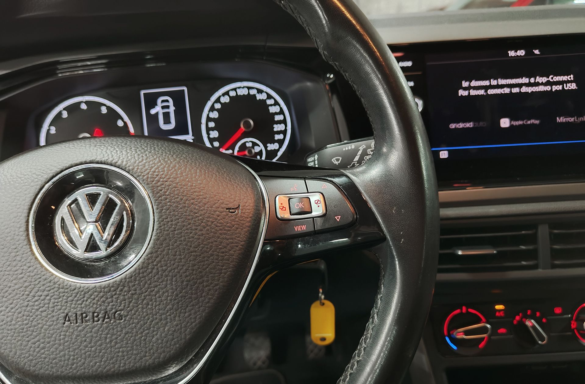 Volkswagen Polo Advance 1.0 TSI - foto 24