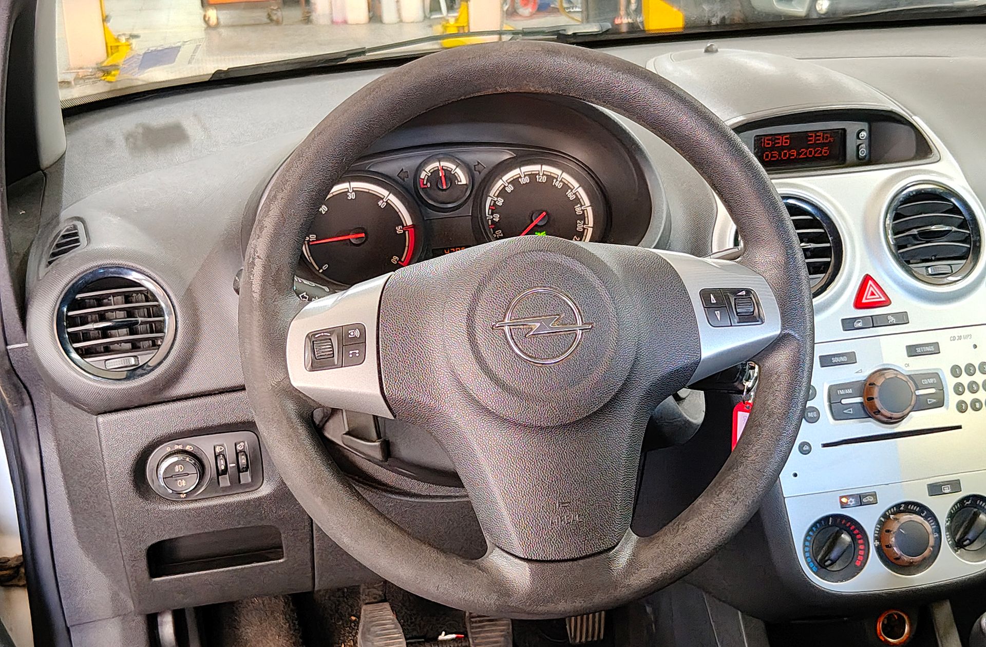 Opel Corsa 1.3 ecoFlex Essentia - foto 18
