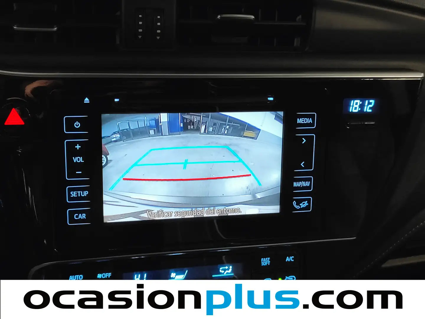 Foto Toyota Auris Toyota Auris 140H Hybrid Touring Sports Feel! Edition+LED (136 CV)