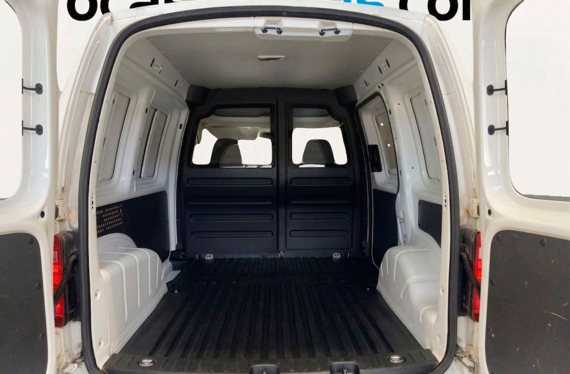 Volkswagen Caddy Furgon 1.4 TGI GNC - foto 15