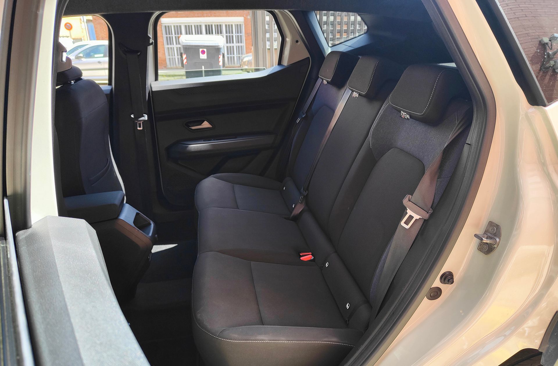 Dacia Duster Journey TCe 48v 4x2 - foto 11