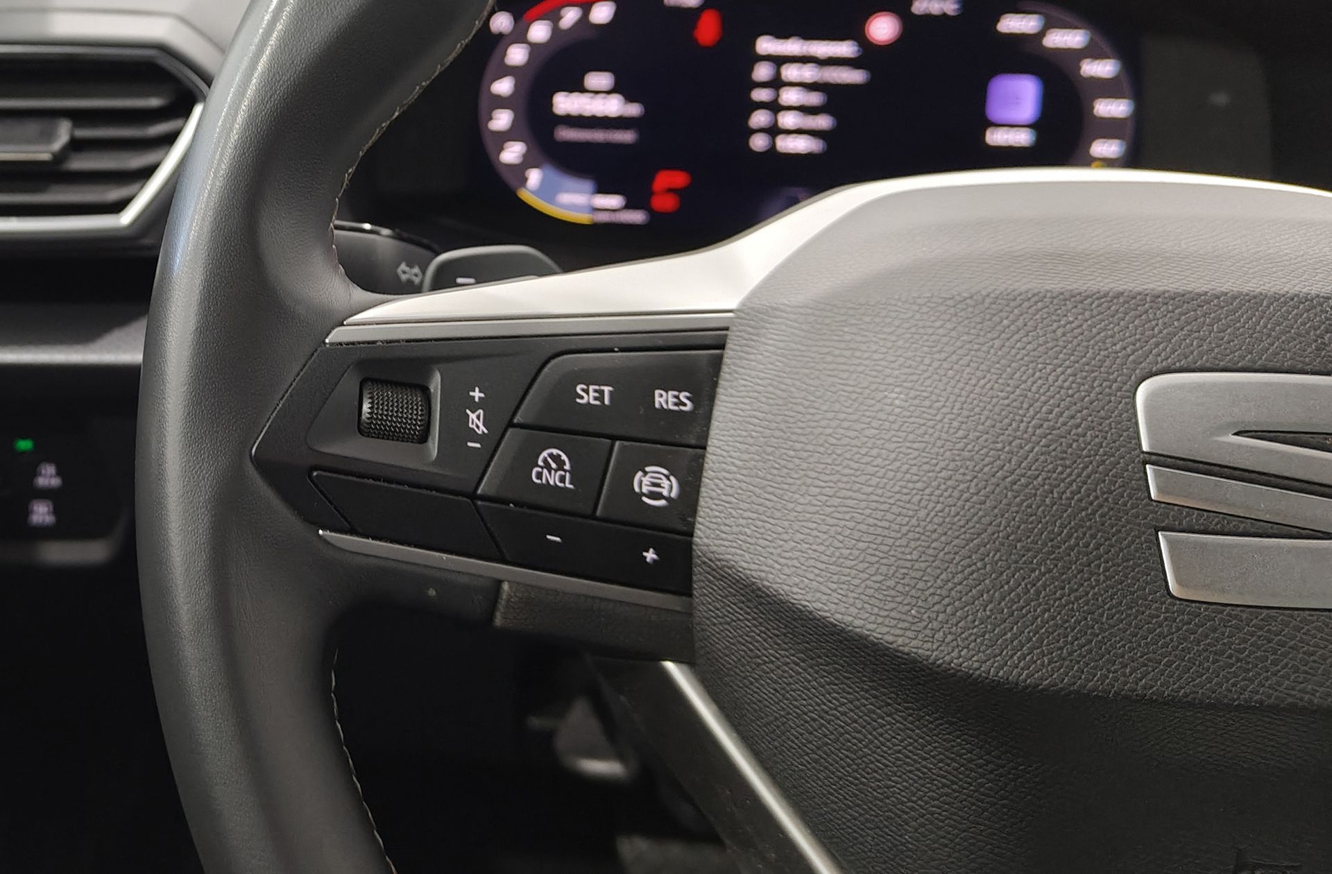 SEAT León 1.5 eTSI Style XL DSG - foto 25