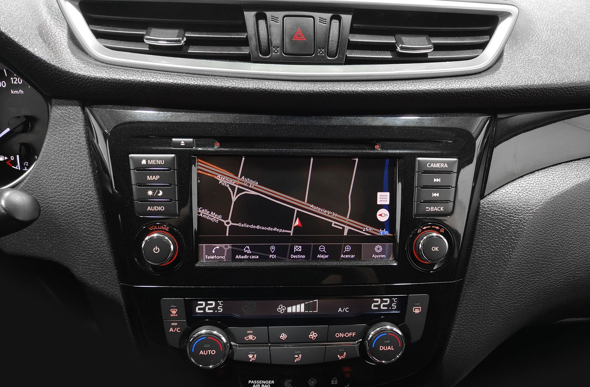 Nissan Qashqai DIG-T 140 Acenta 4x2 - foto 6